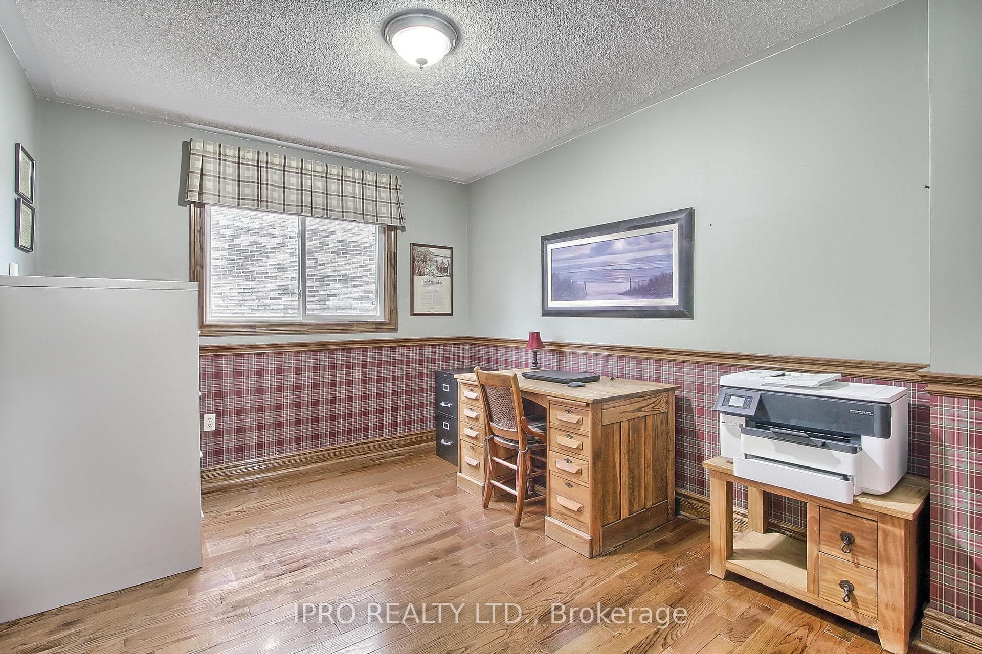 Main Floor Office