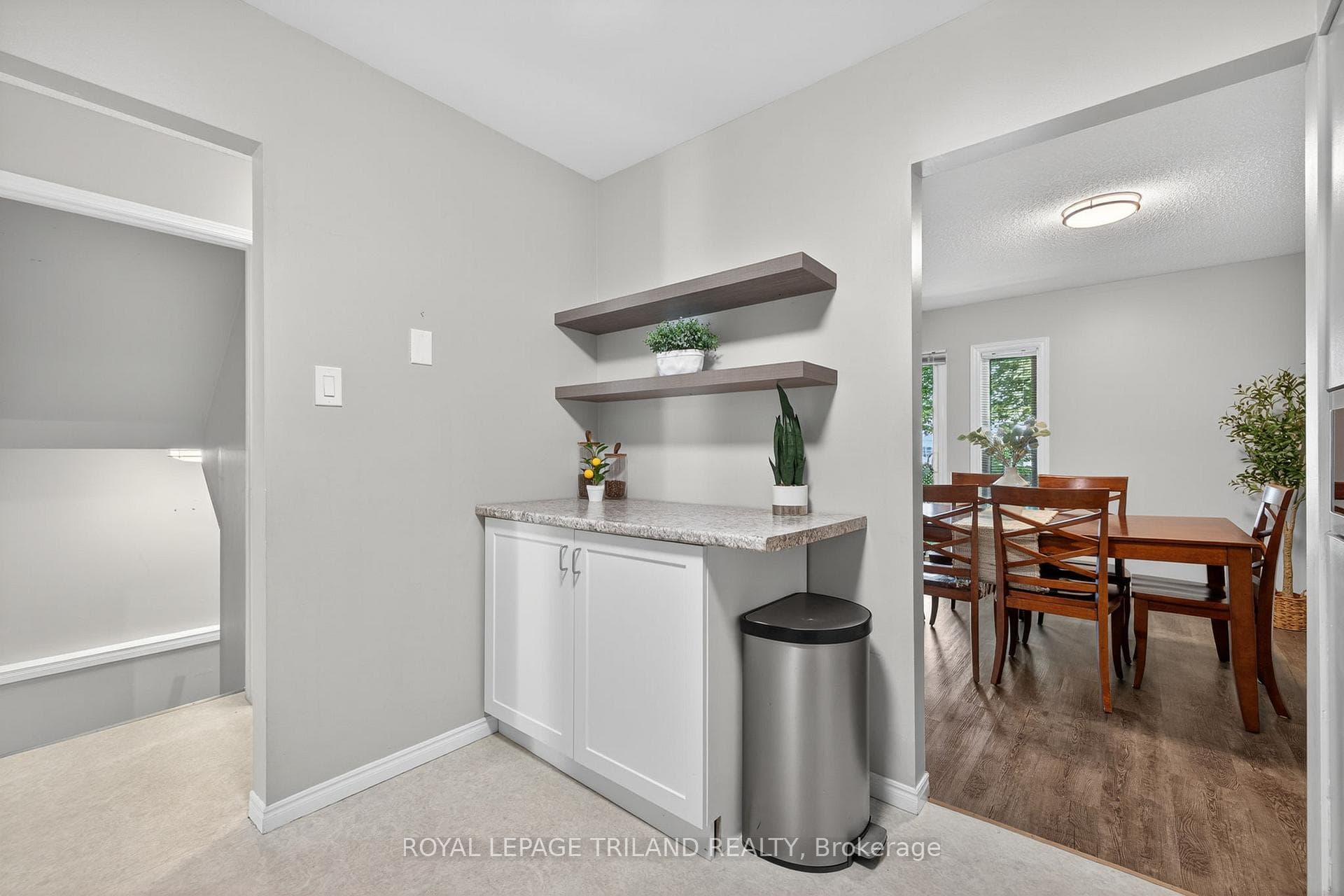 131 Bonaventure Drive Unit 25 photo 12