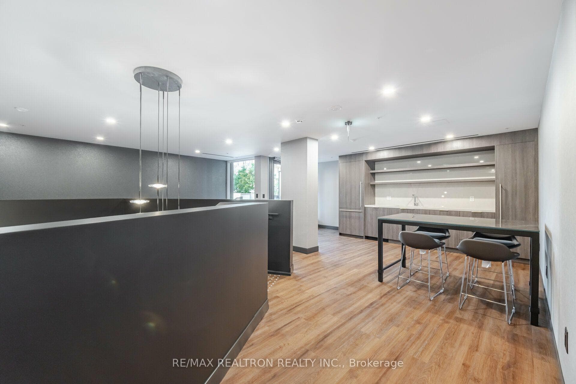 2525 Bathurst Street Unit 410 photo 26