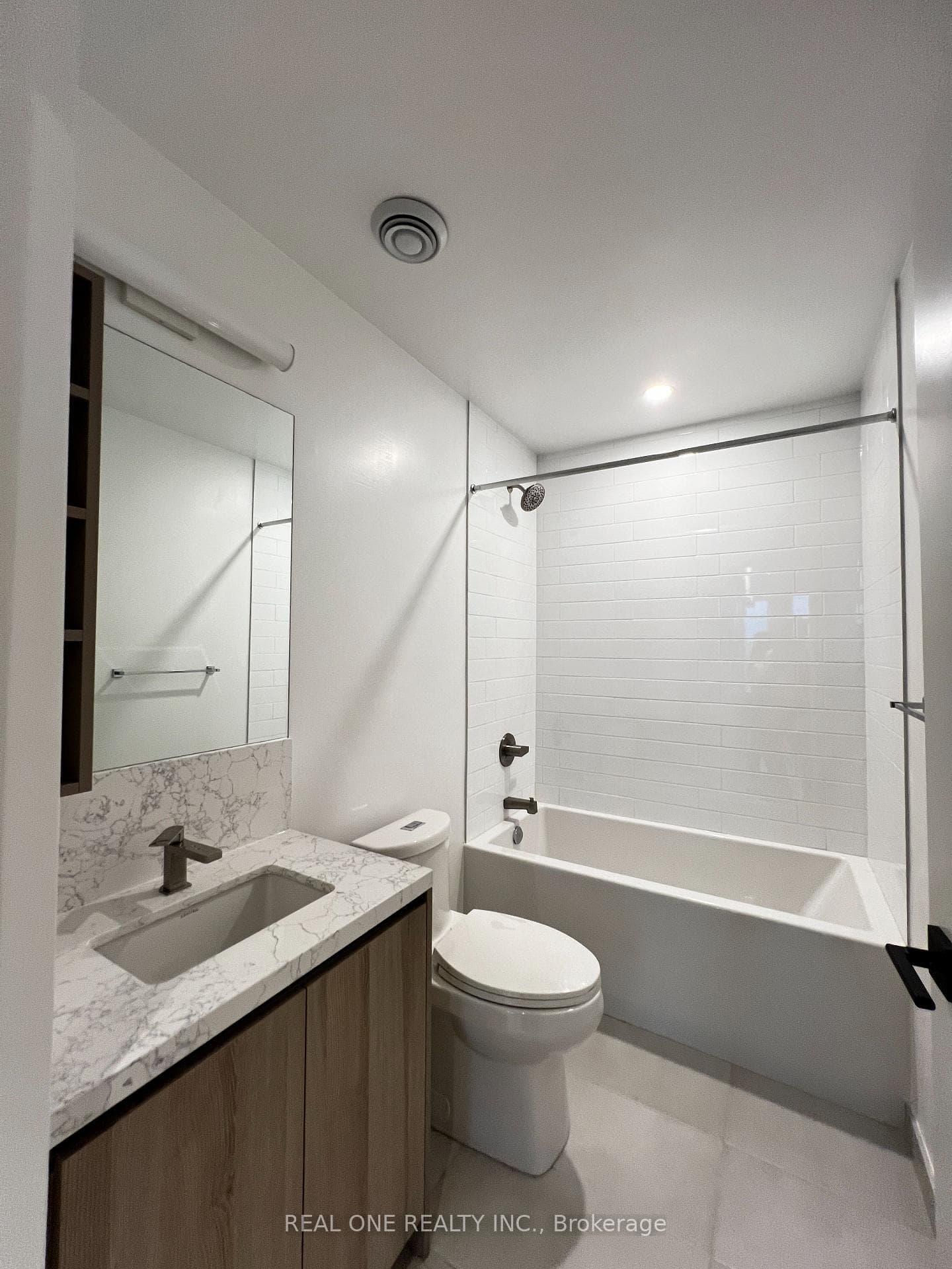 319 Jarvis Street Unit 3503 photo 5