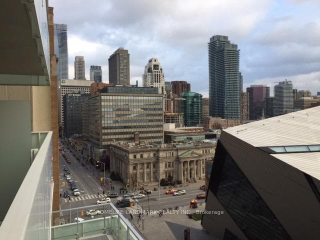 200 Bloor Street Unit 1004 photo 8