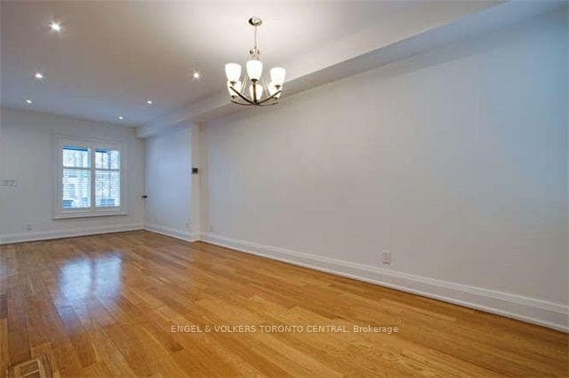 520 Eastern Avenue photo 4