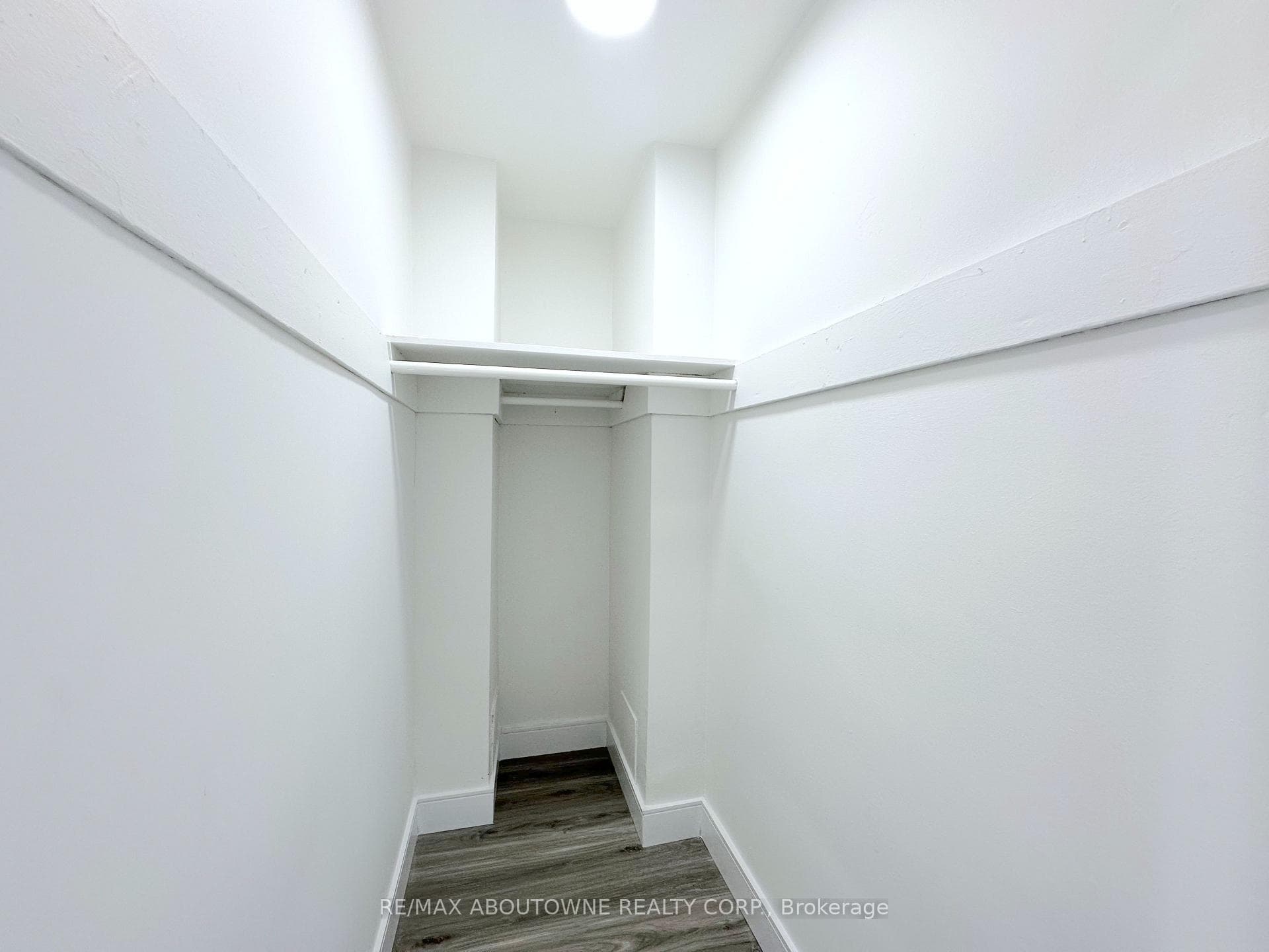 79 Jameson Avenue Unit 303 photo 10