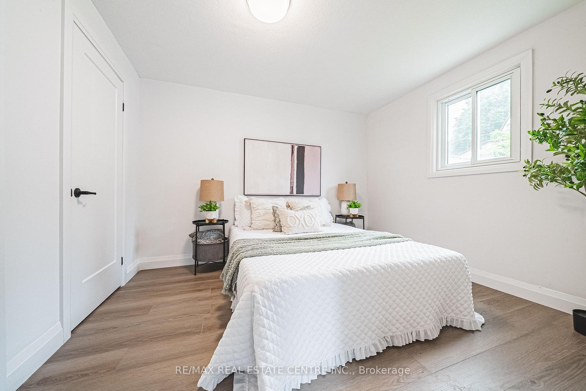 11 Broadview Crescent photo 19