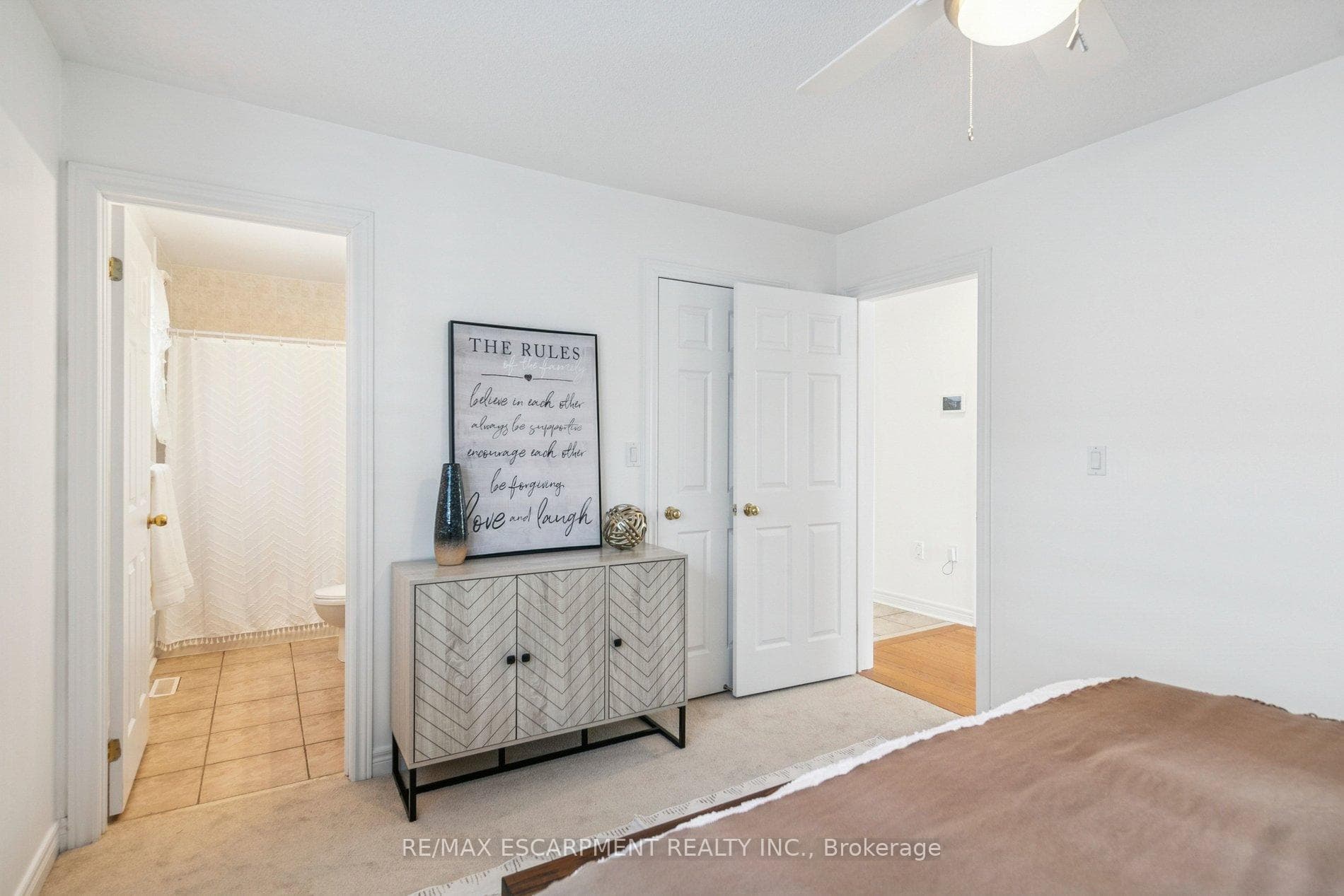 Primary Bedroom ensuite bath & W/I closet