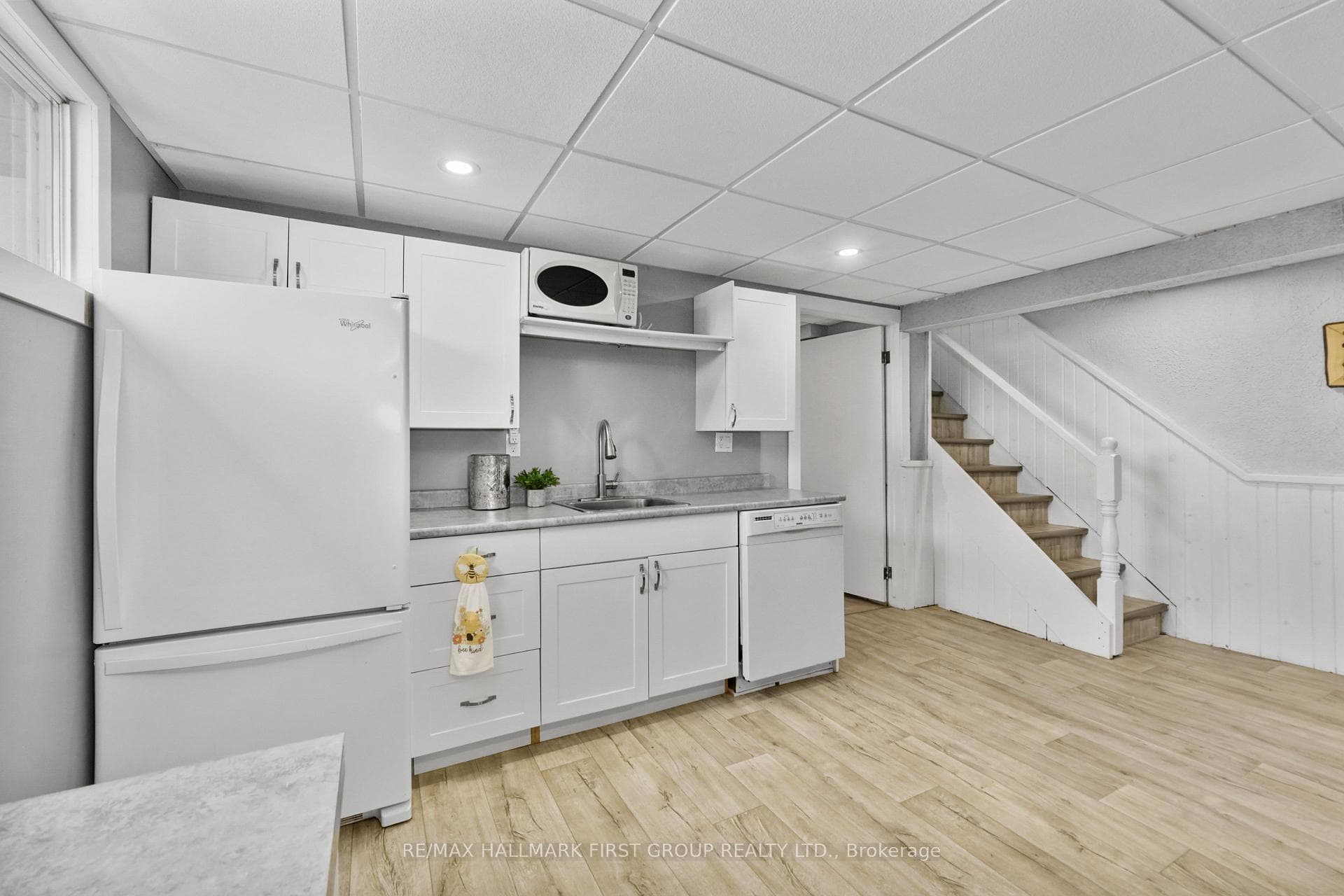 7638 Telephone Road photo 27