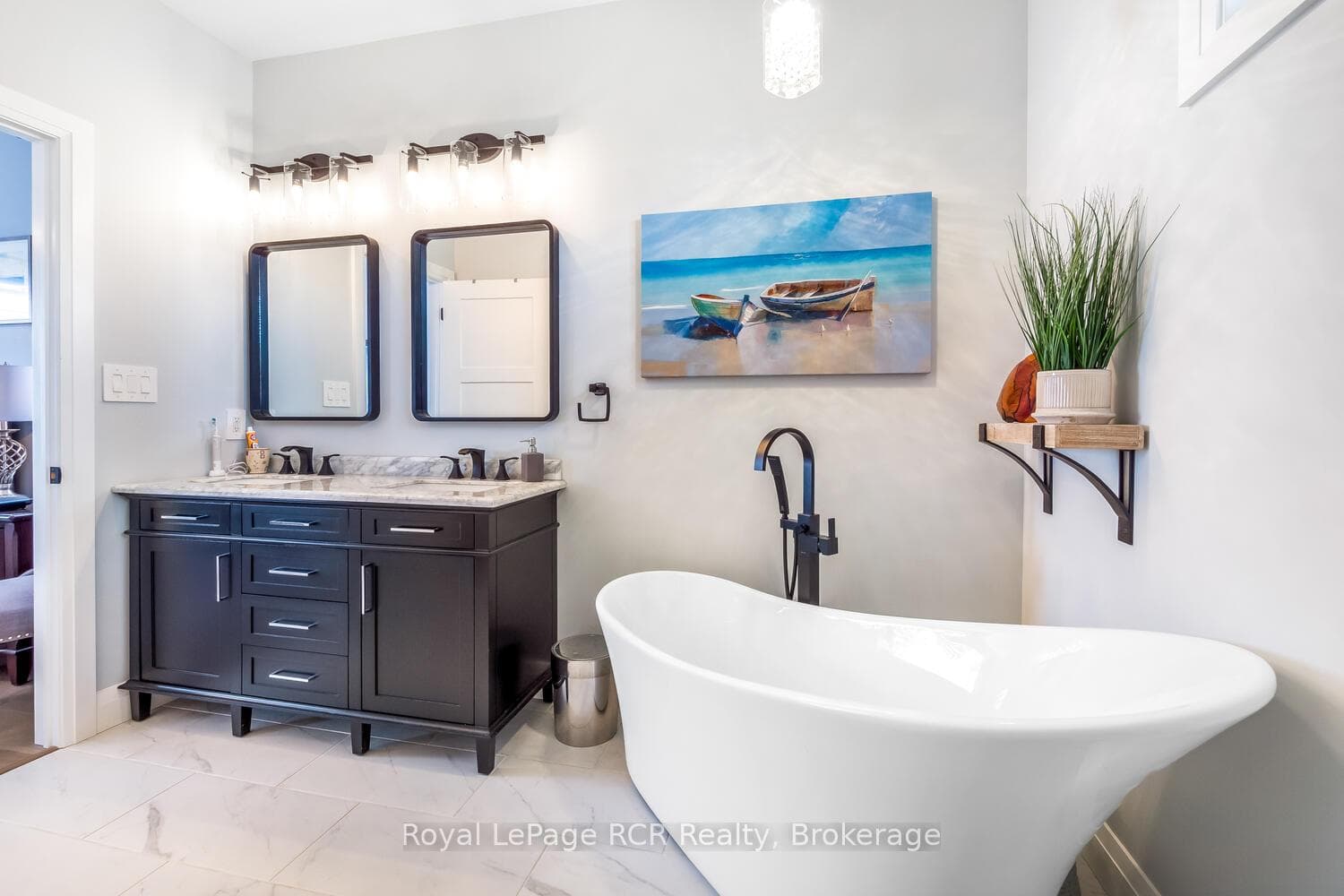 Primary Ensuite