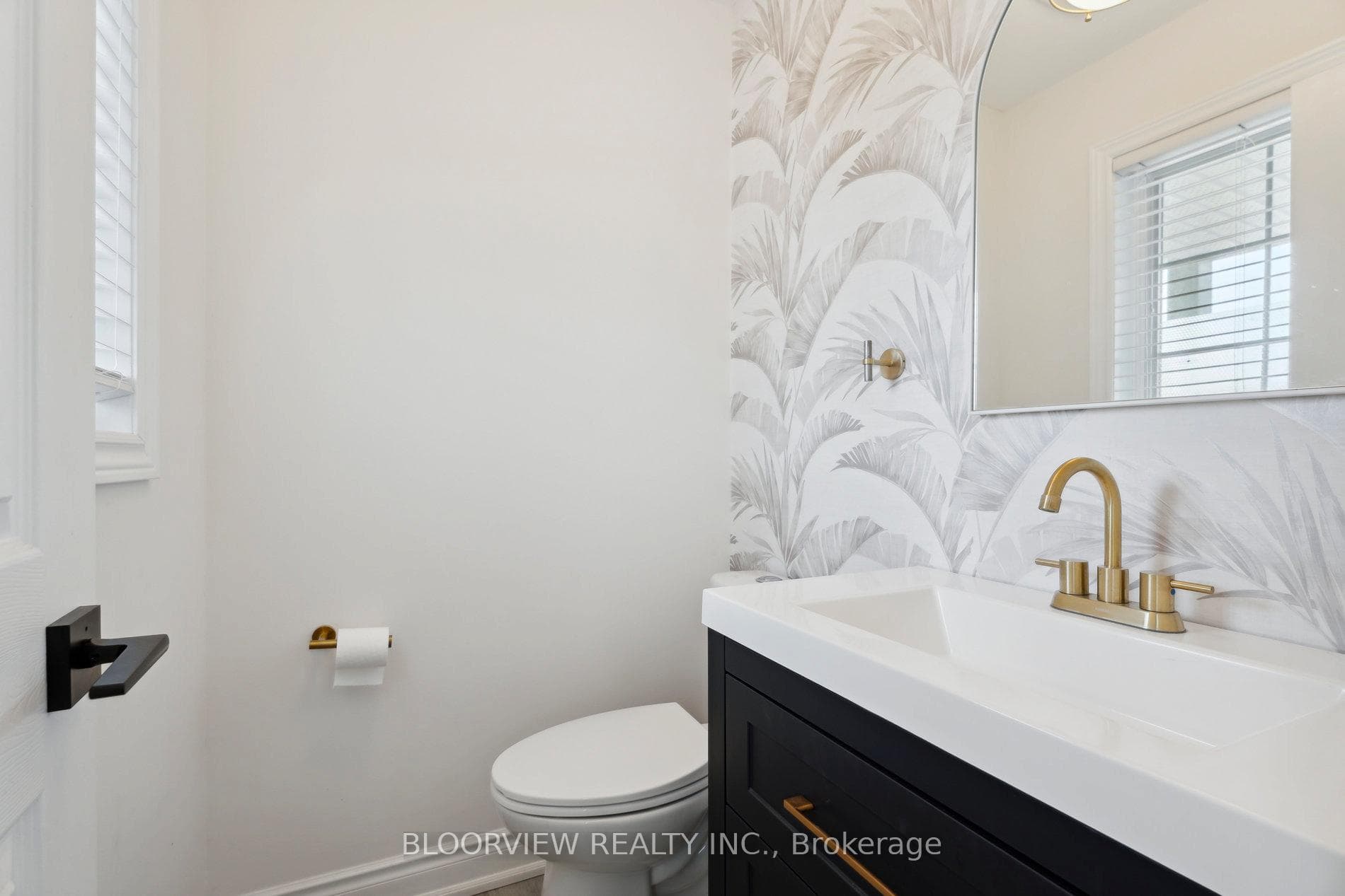 292 Esther Drive photo 13