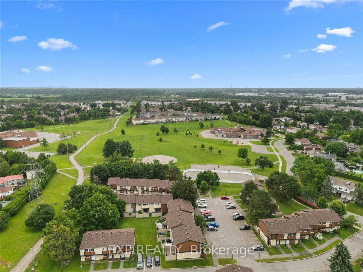 1449 Ridgebrook Drive Unit 167 photo 44