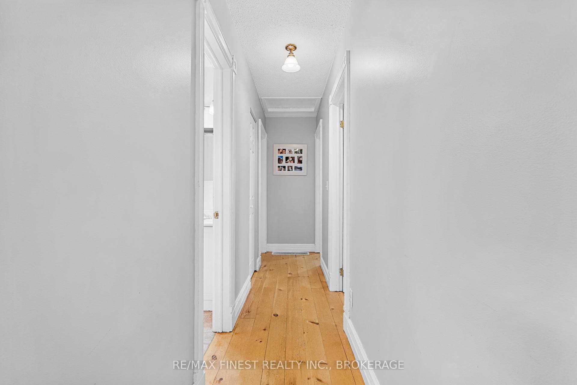 760 Grouse Crescent photo 16