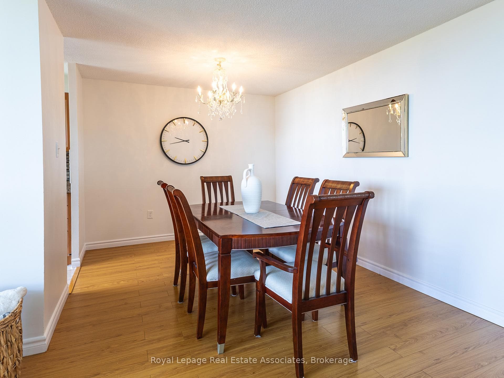 17 Knightsbridge Road Unit 1205 photo 9