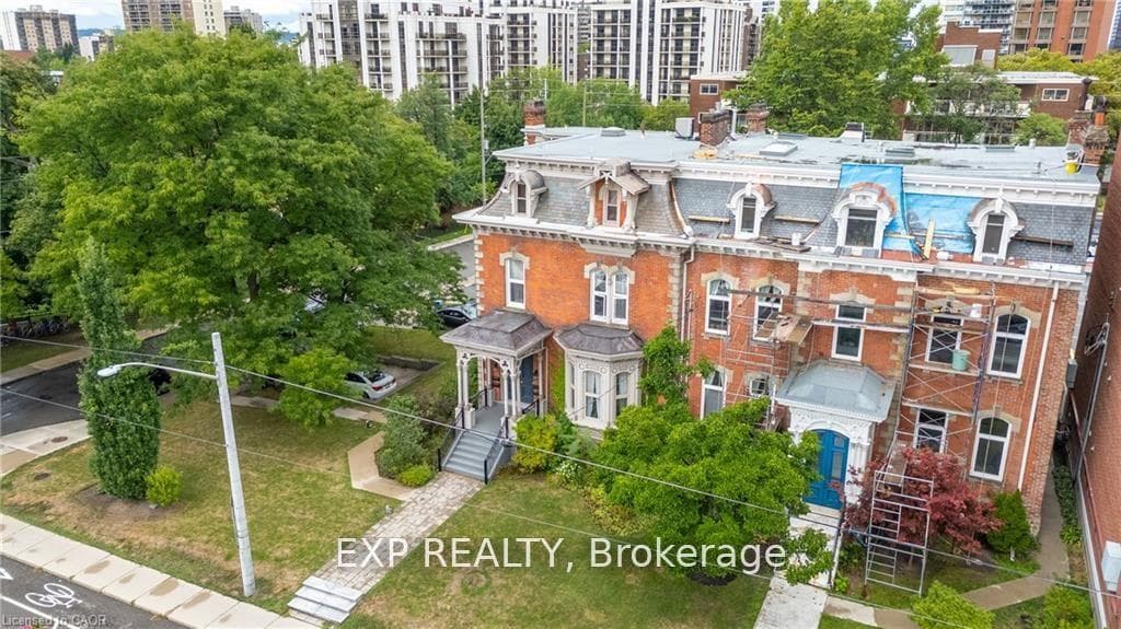 46 Herkimer Street Unit 2 photo 30