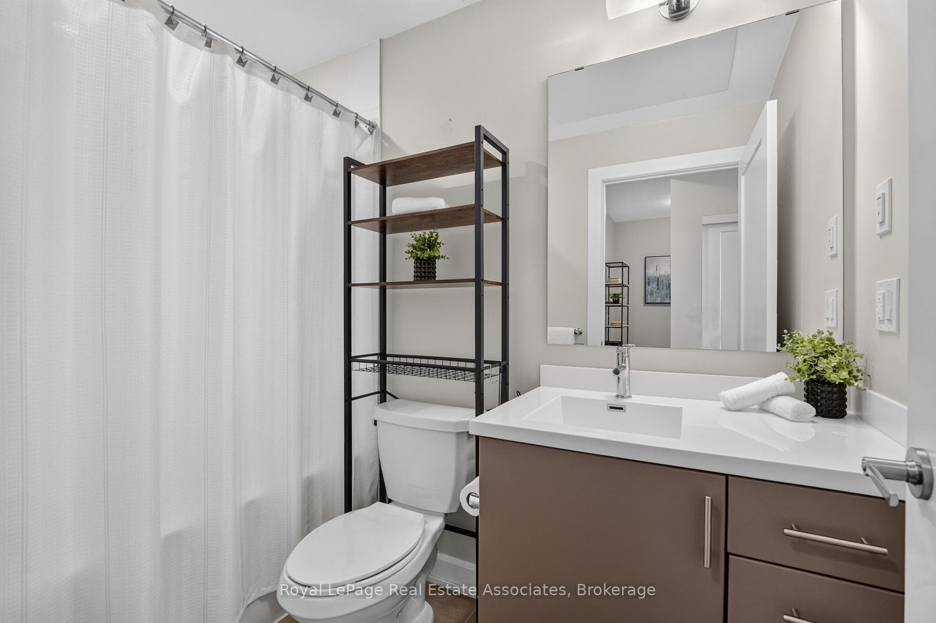 3200 William Coltson Avenue Unit 622 photo 16