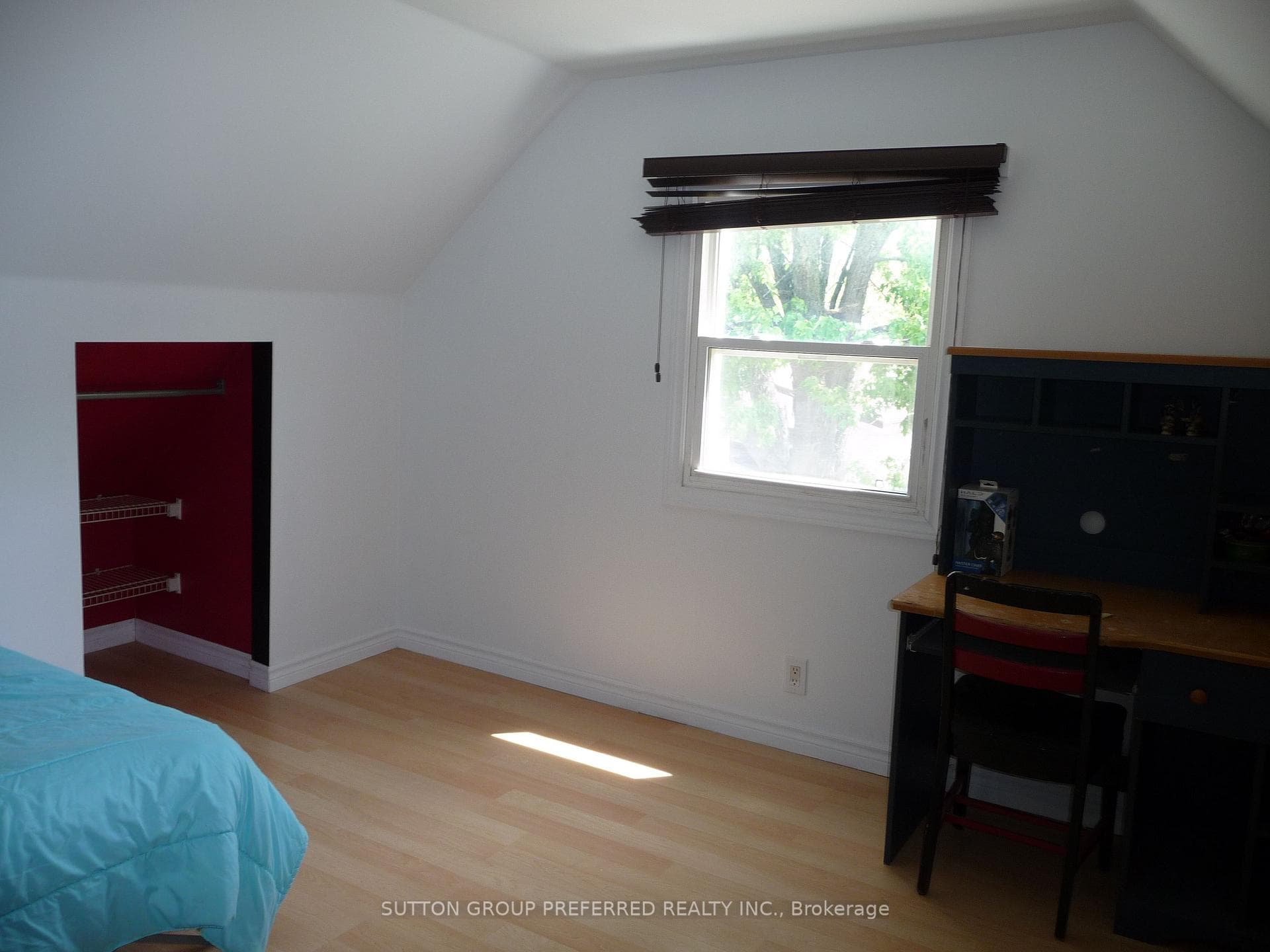 206 Emerson Avenue photo 17