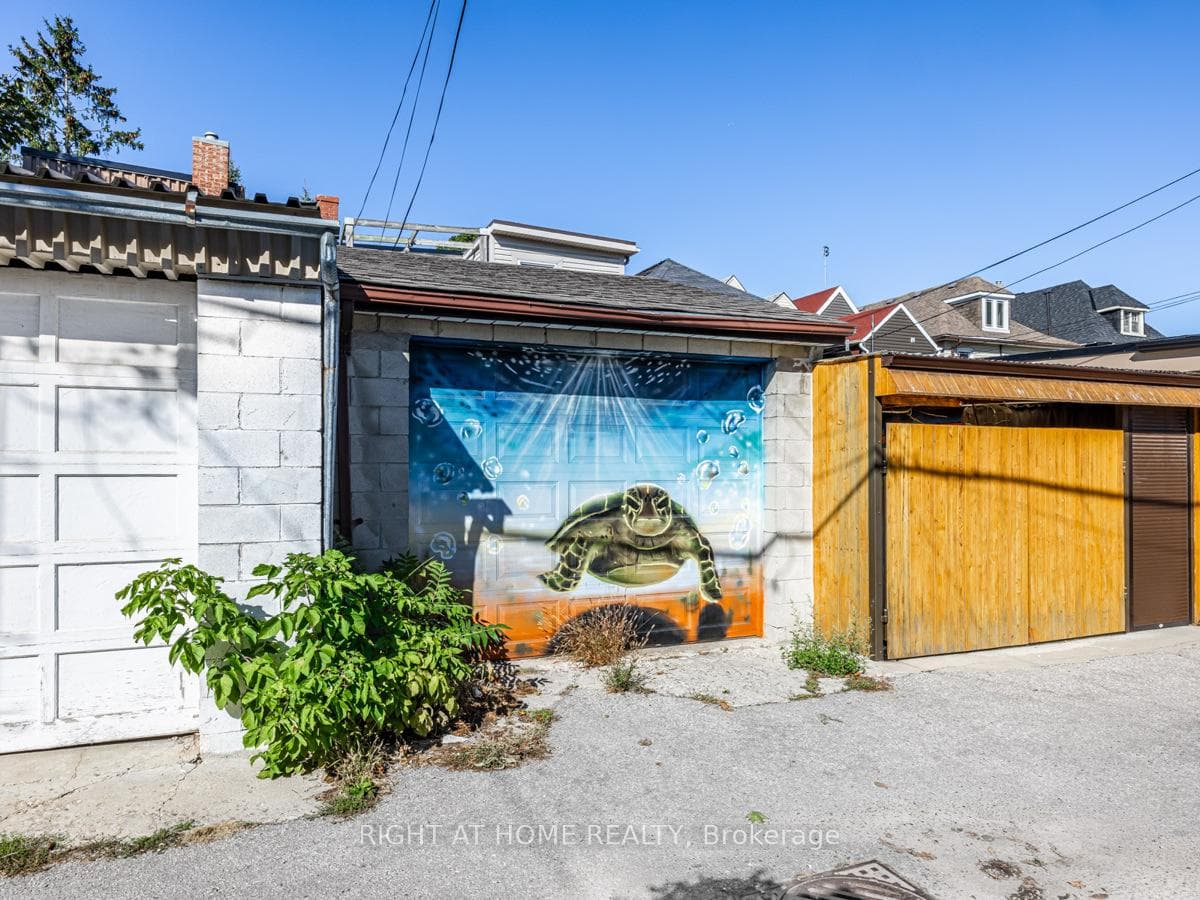 61 Muir Avenue photo 31