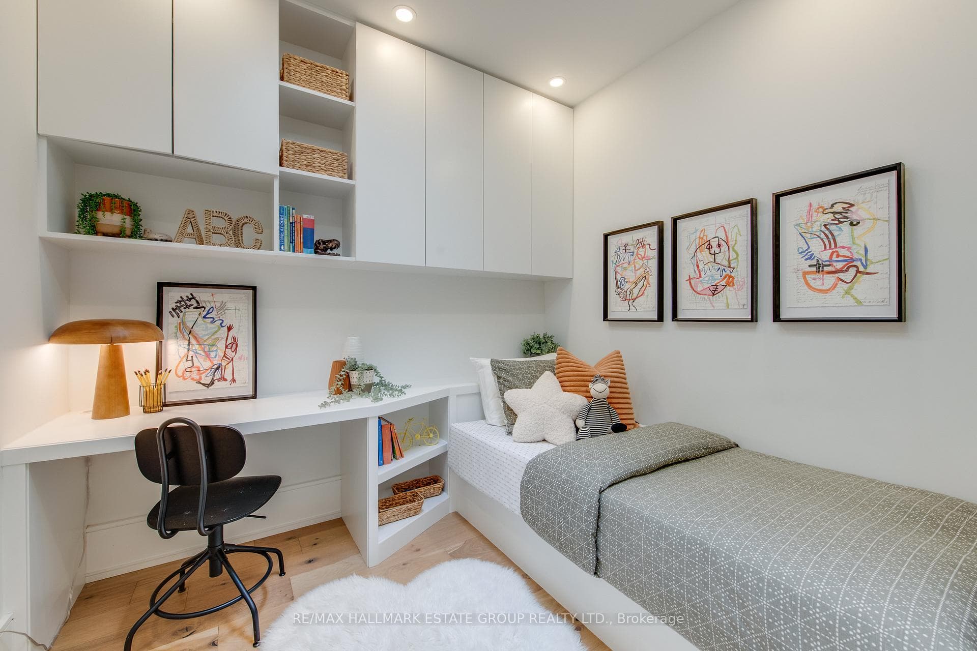 44 Waverley Road photo 34