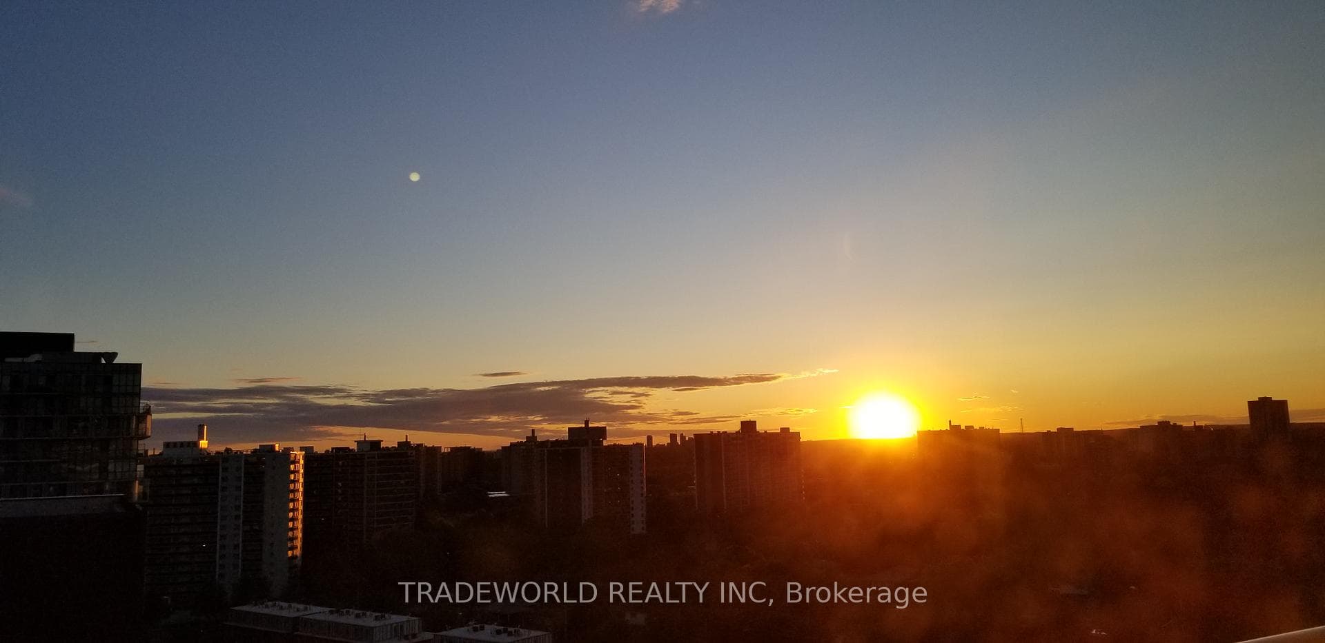 180 Fairview Mall Drive Unit 1606 photo 7