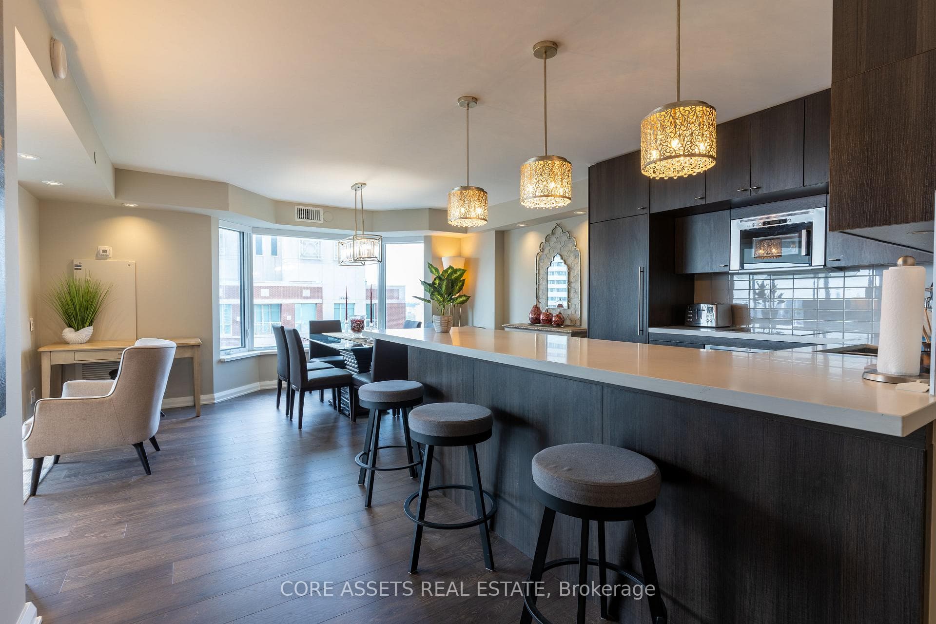 155 Yorkville Avenue Unit 2713 photo 1