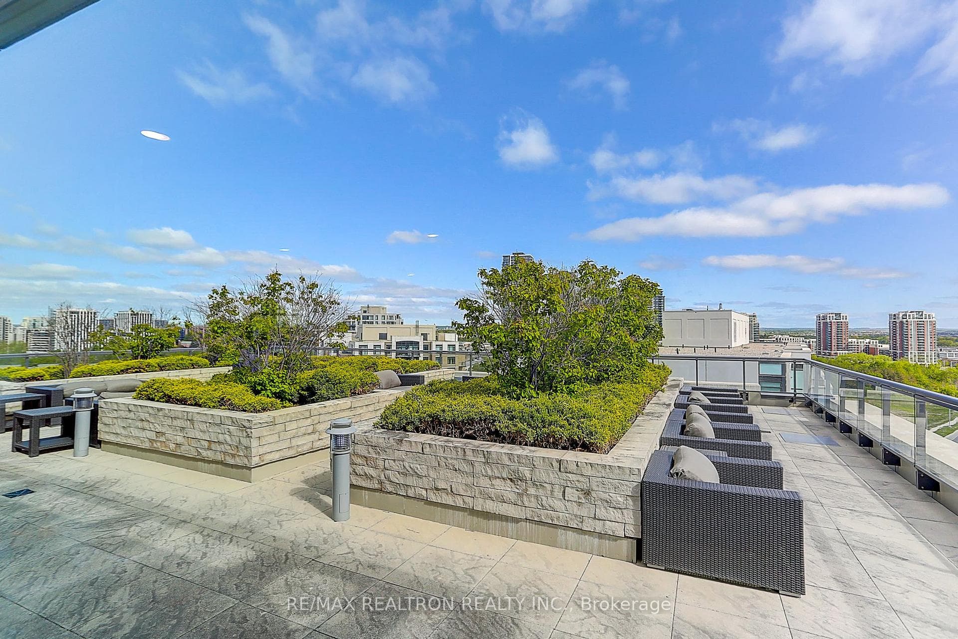 8110 Birchmount Road Unit 1003 photo 39