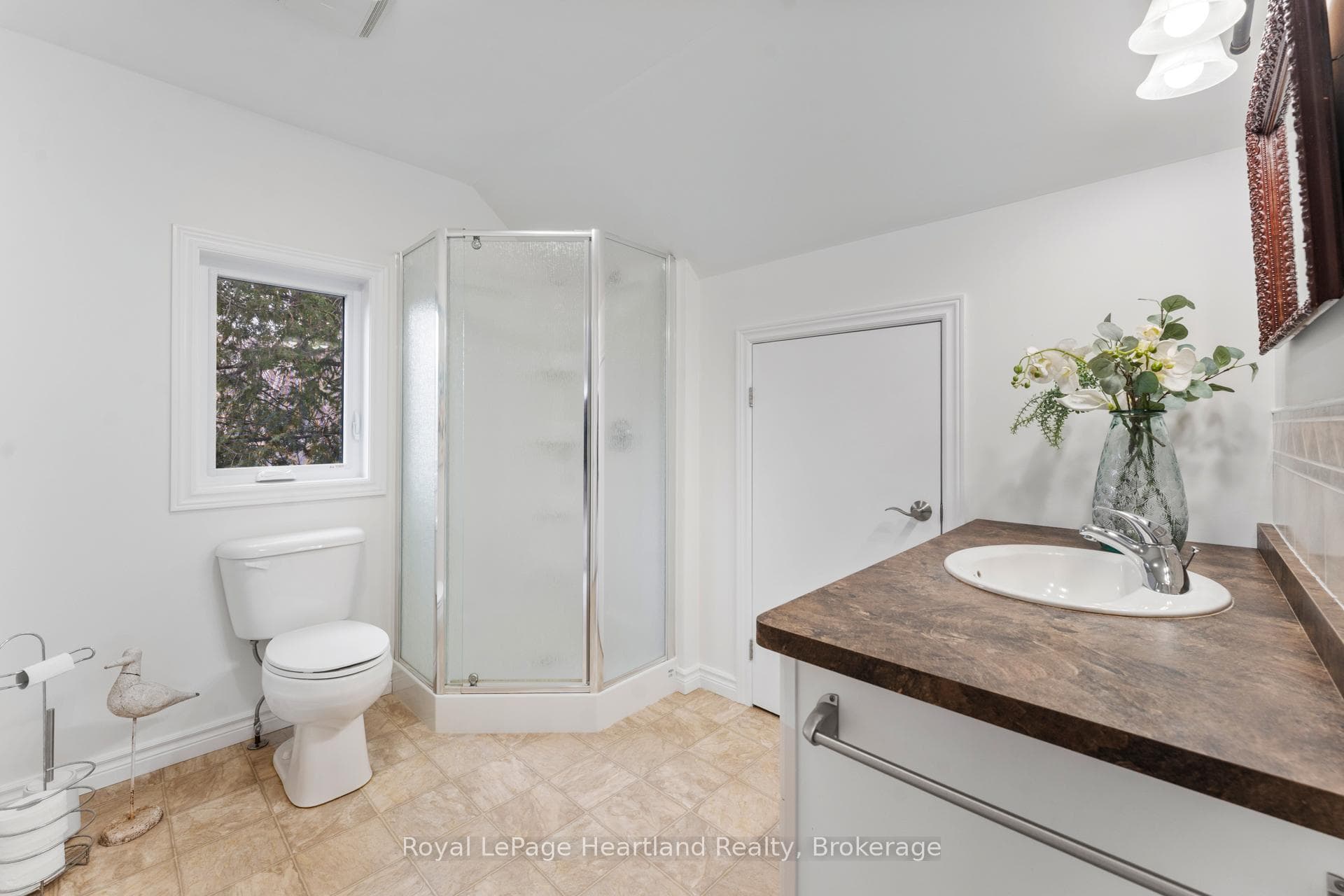 75587 Elliot Street photo 27