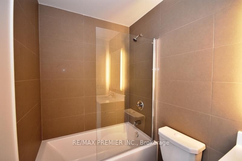 55 Ann O'Reilly Road Unit 2302 photo 9