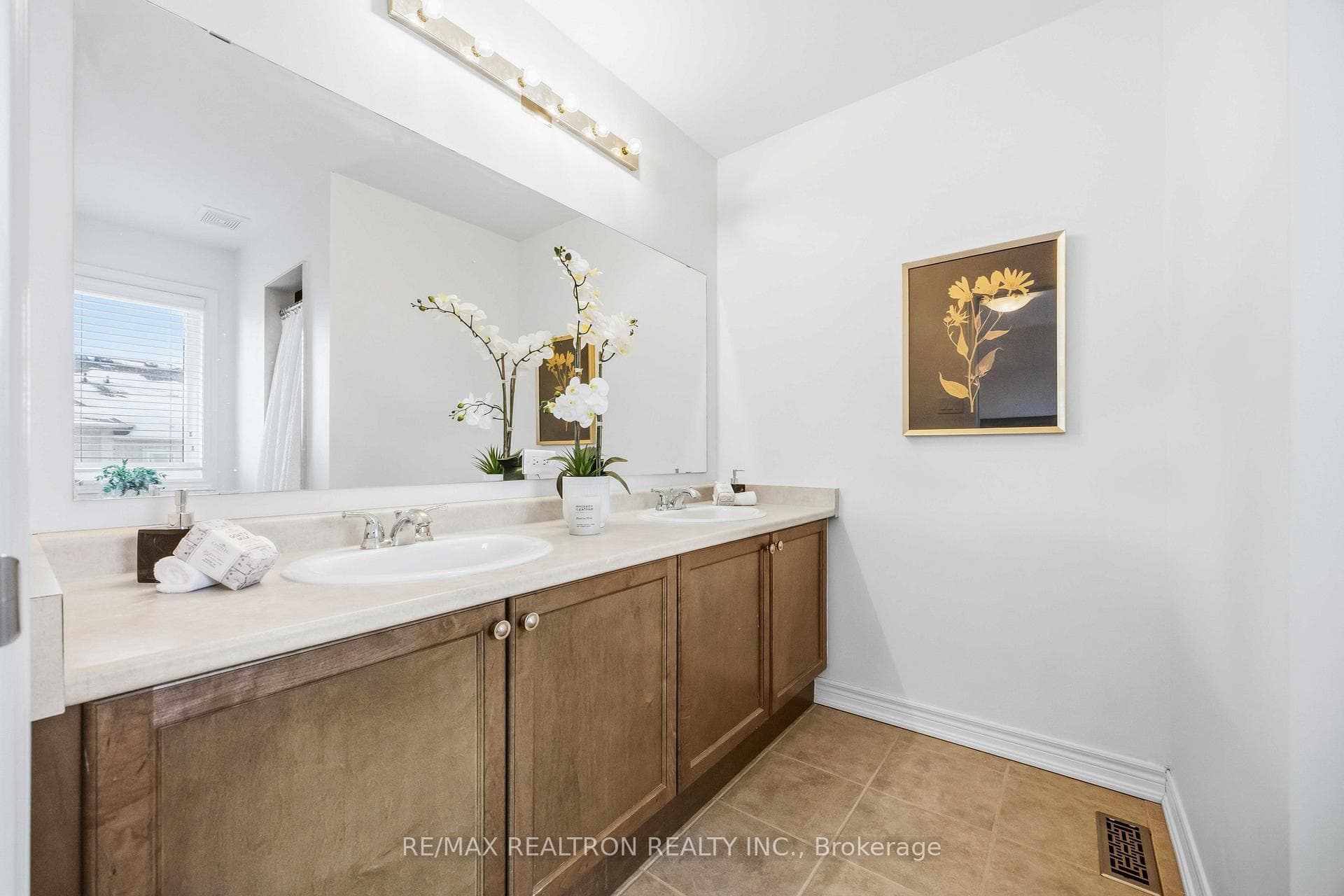 29 Winisk Street photo 28