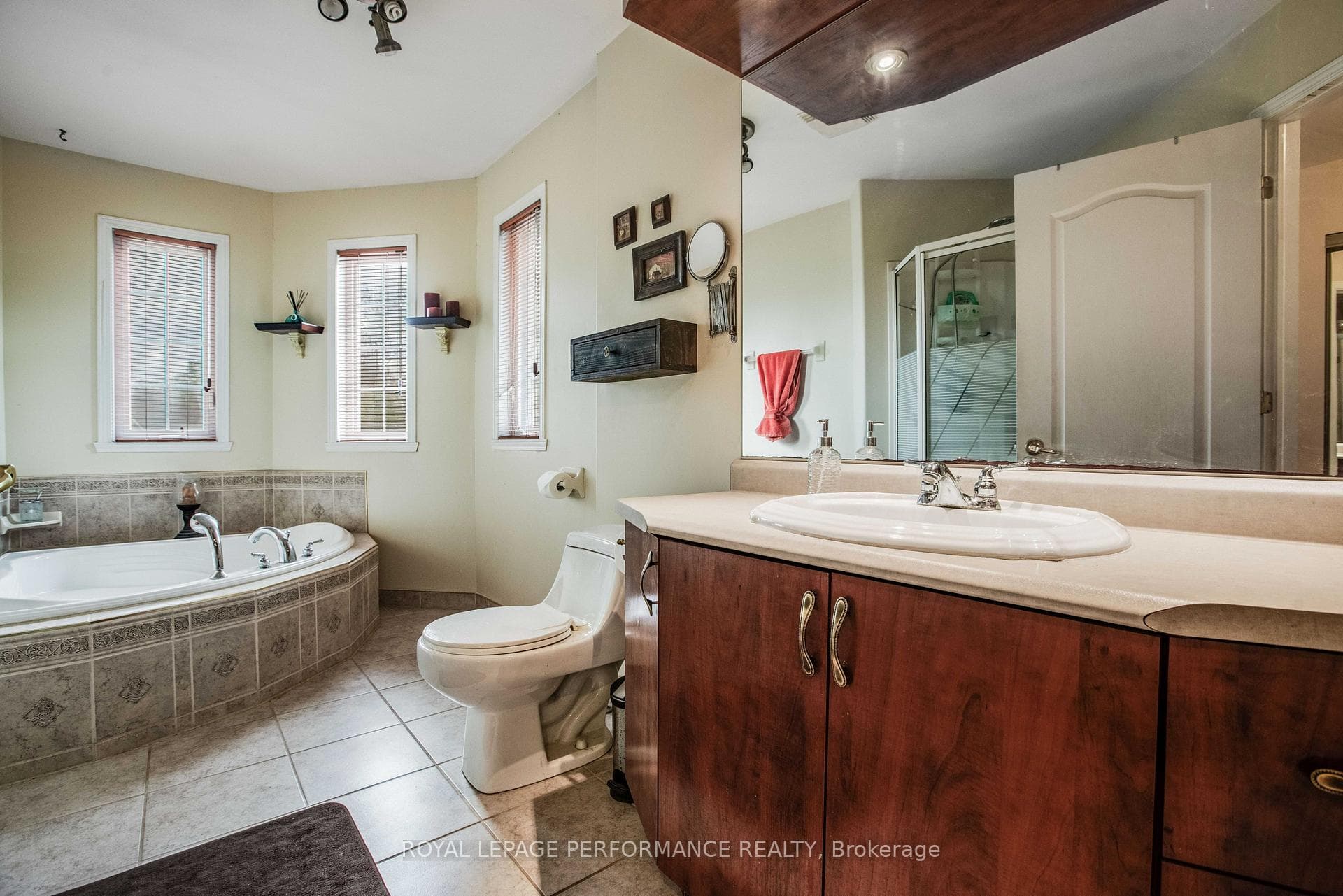 531 Du Bercail Road photo 23