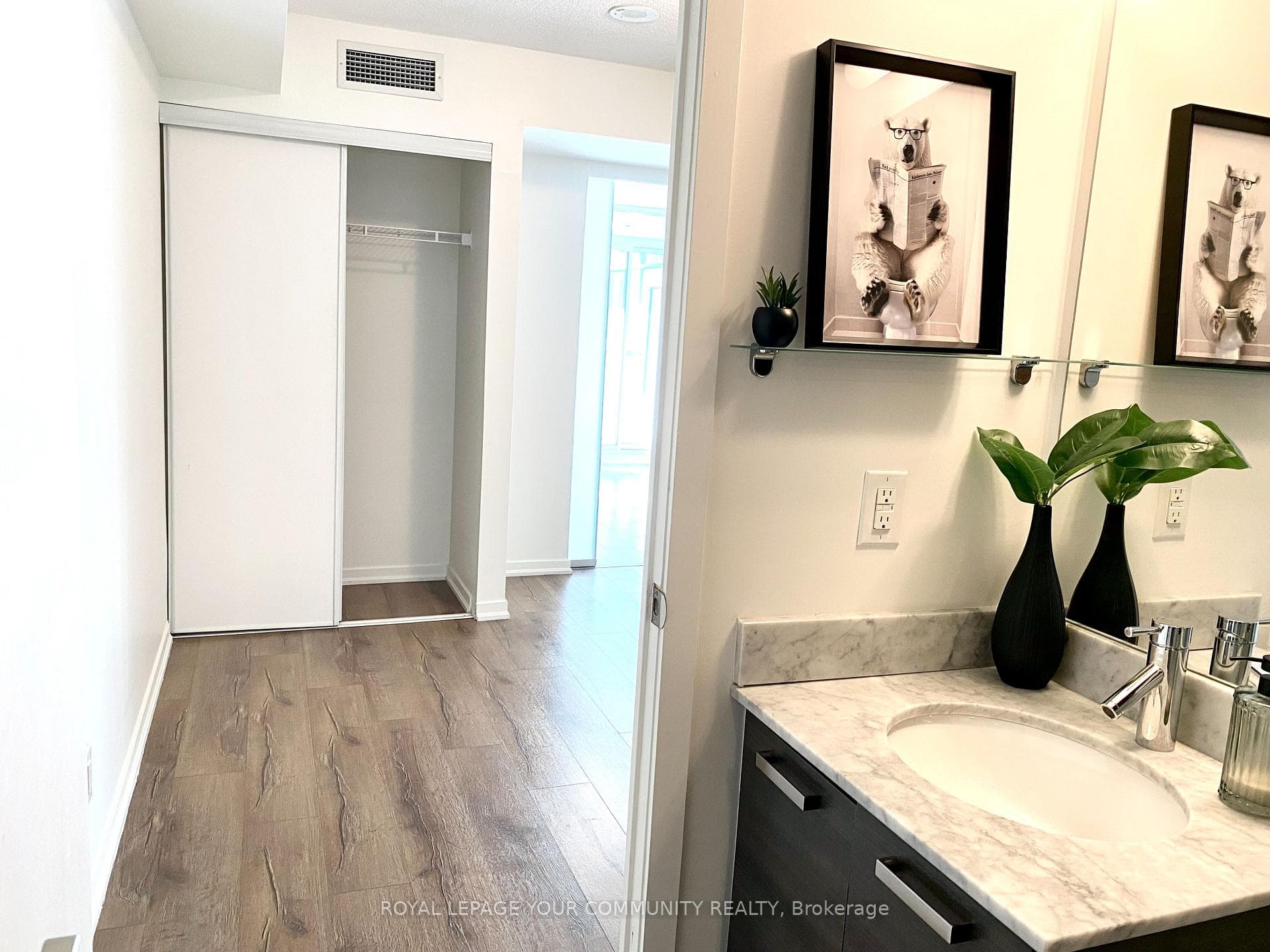68 Abell Street Unit 1038 photo 6