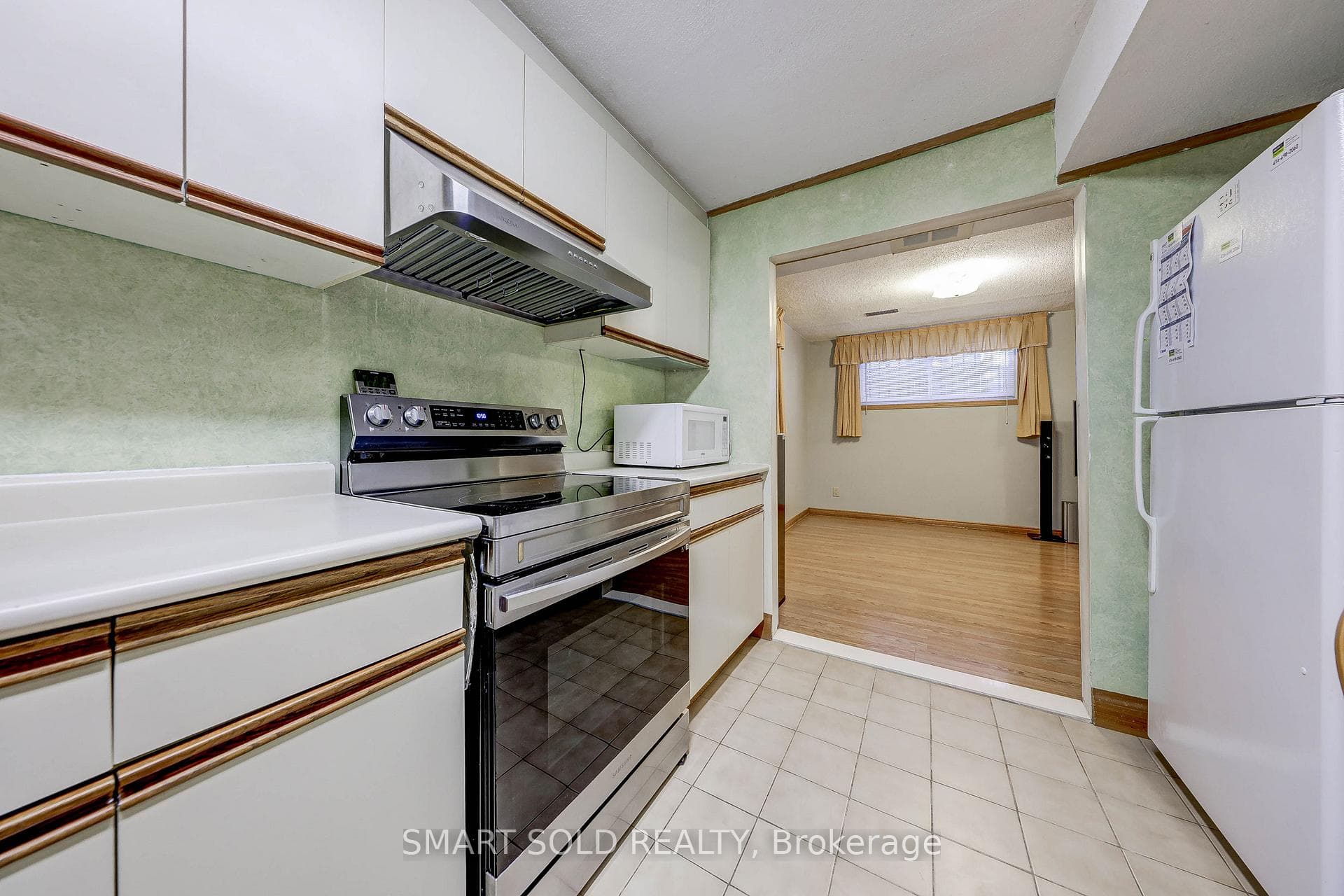 59 Chapman Avenue photo 46