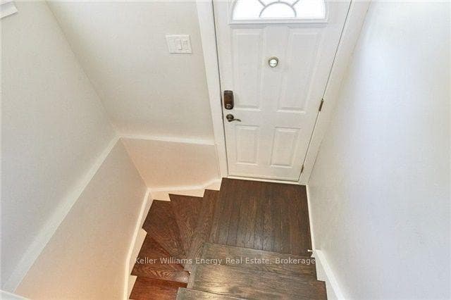 Private Entrance