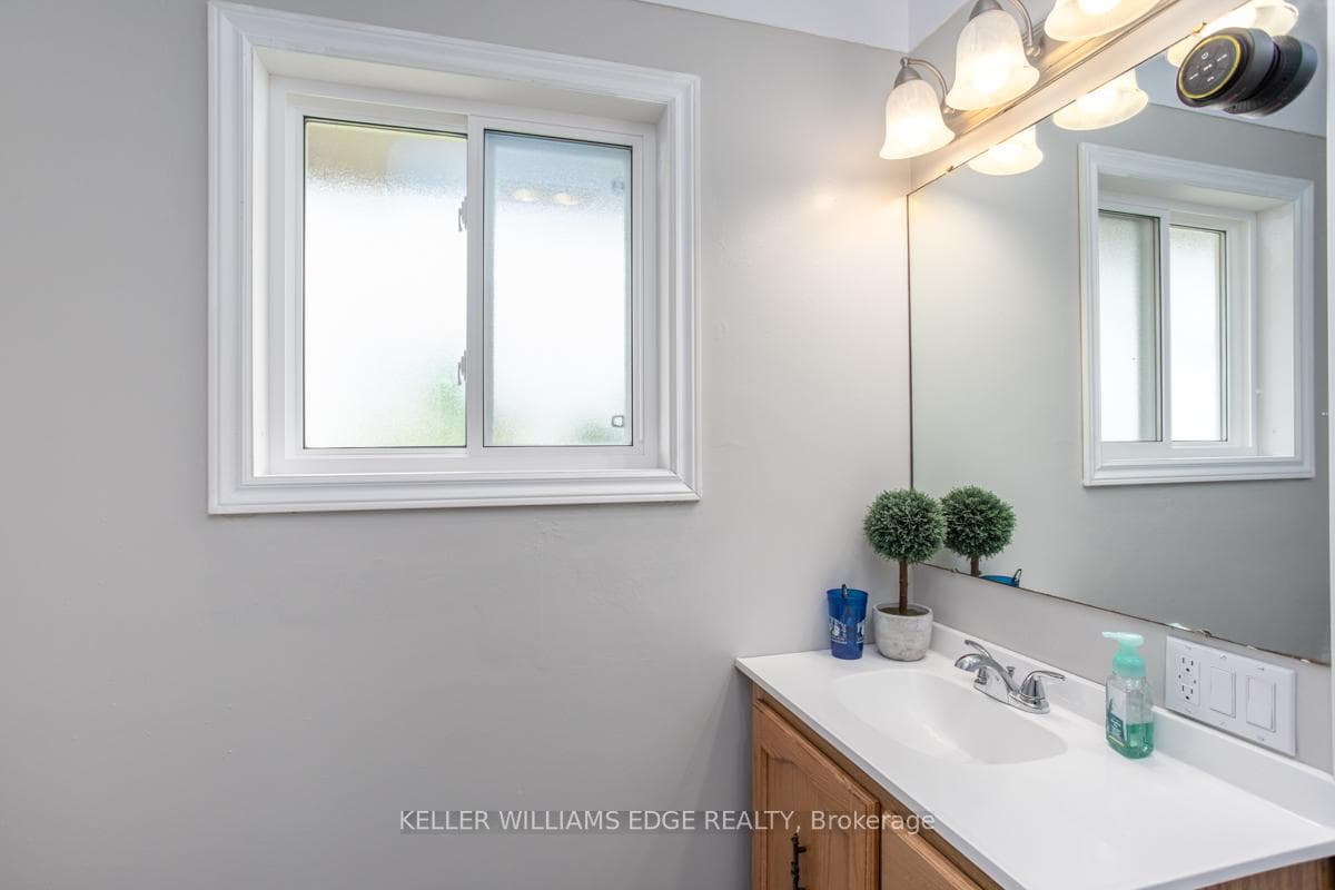 327 Tapleytown Road photo 16
