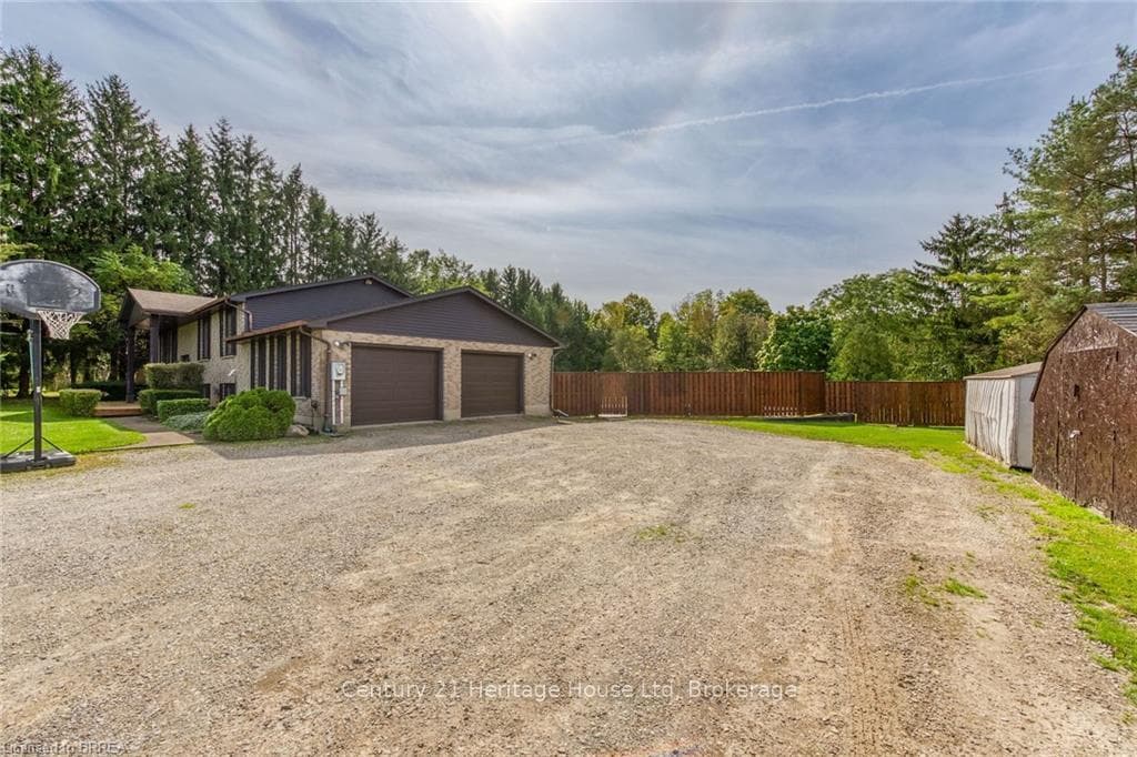 465 Old Onondaga Road photo 25