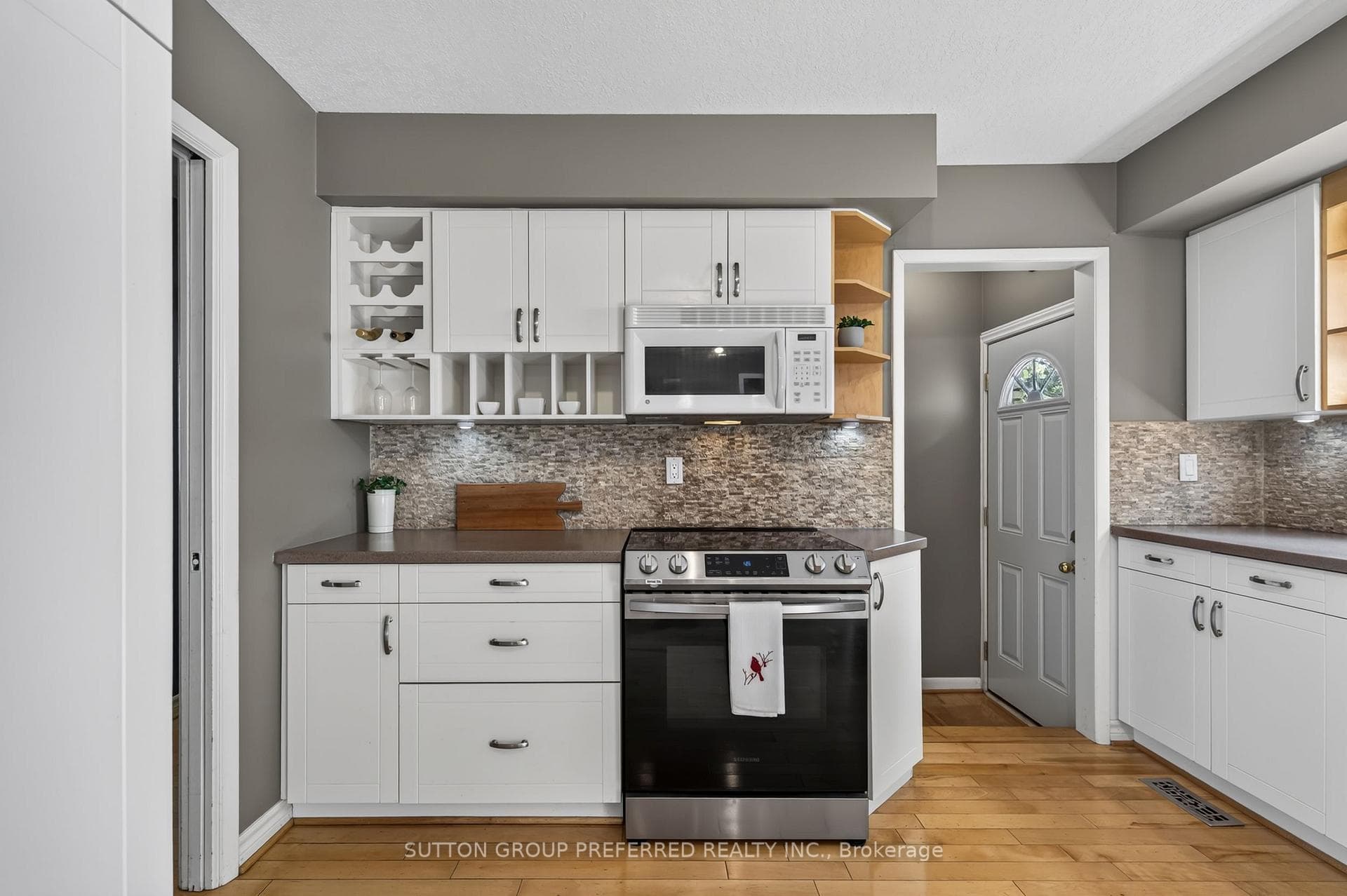 90 Glenburnie Crescent photo 23