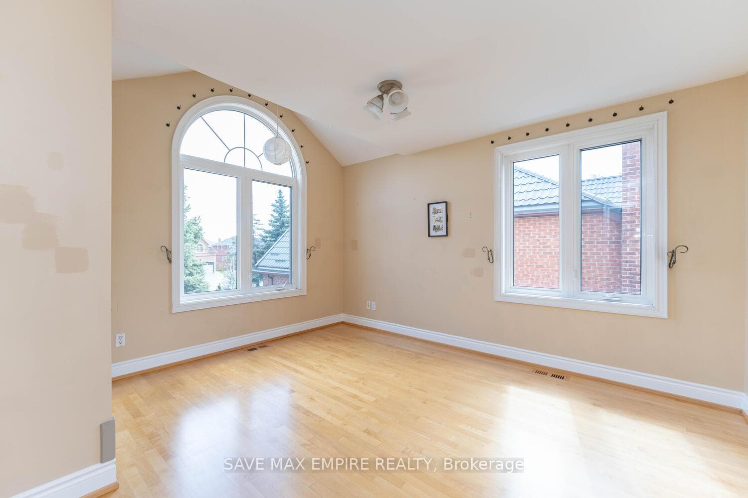 5230 Creditview Road photo 17