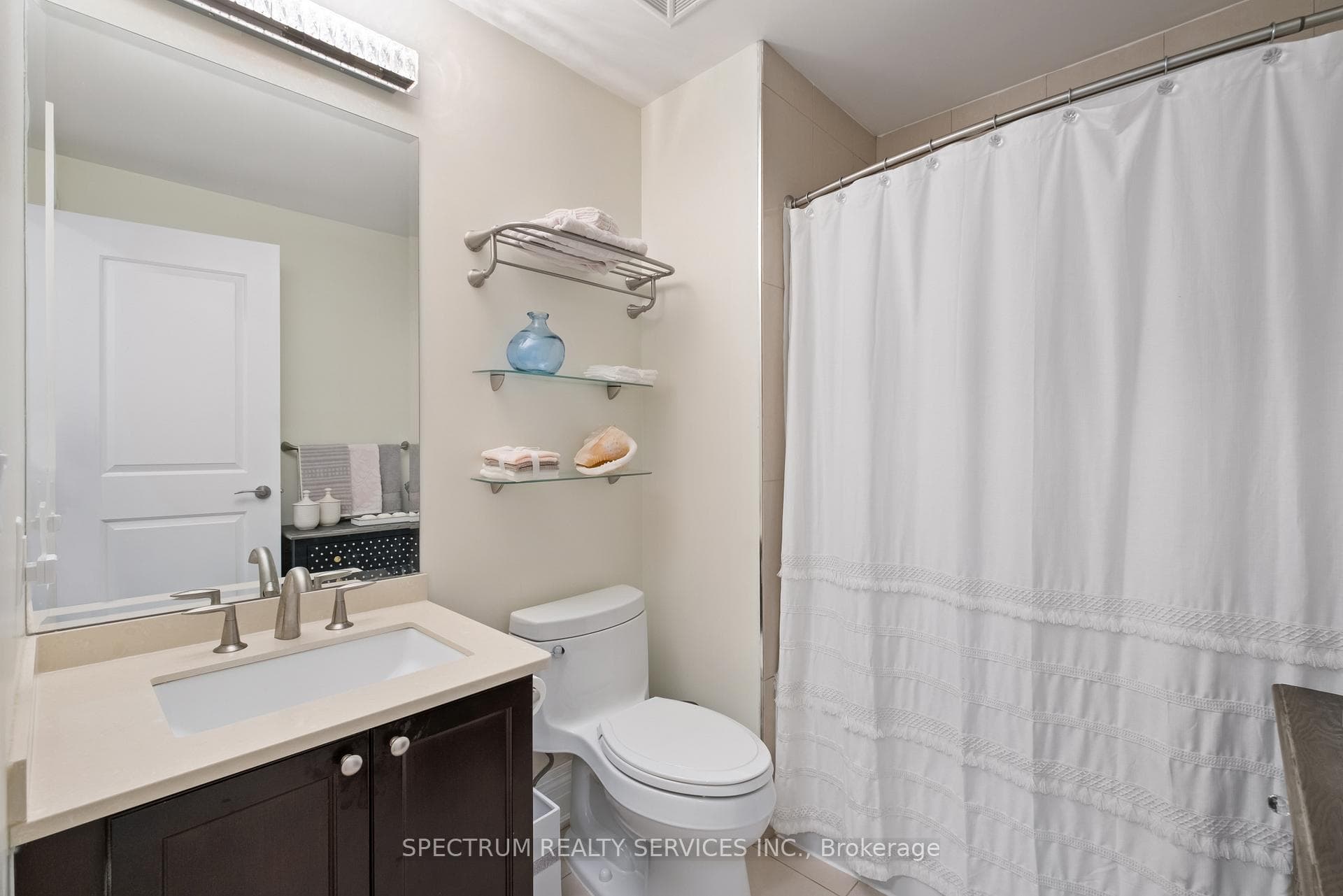 80 Burns Boulevard Unit 335 photo 18