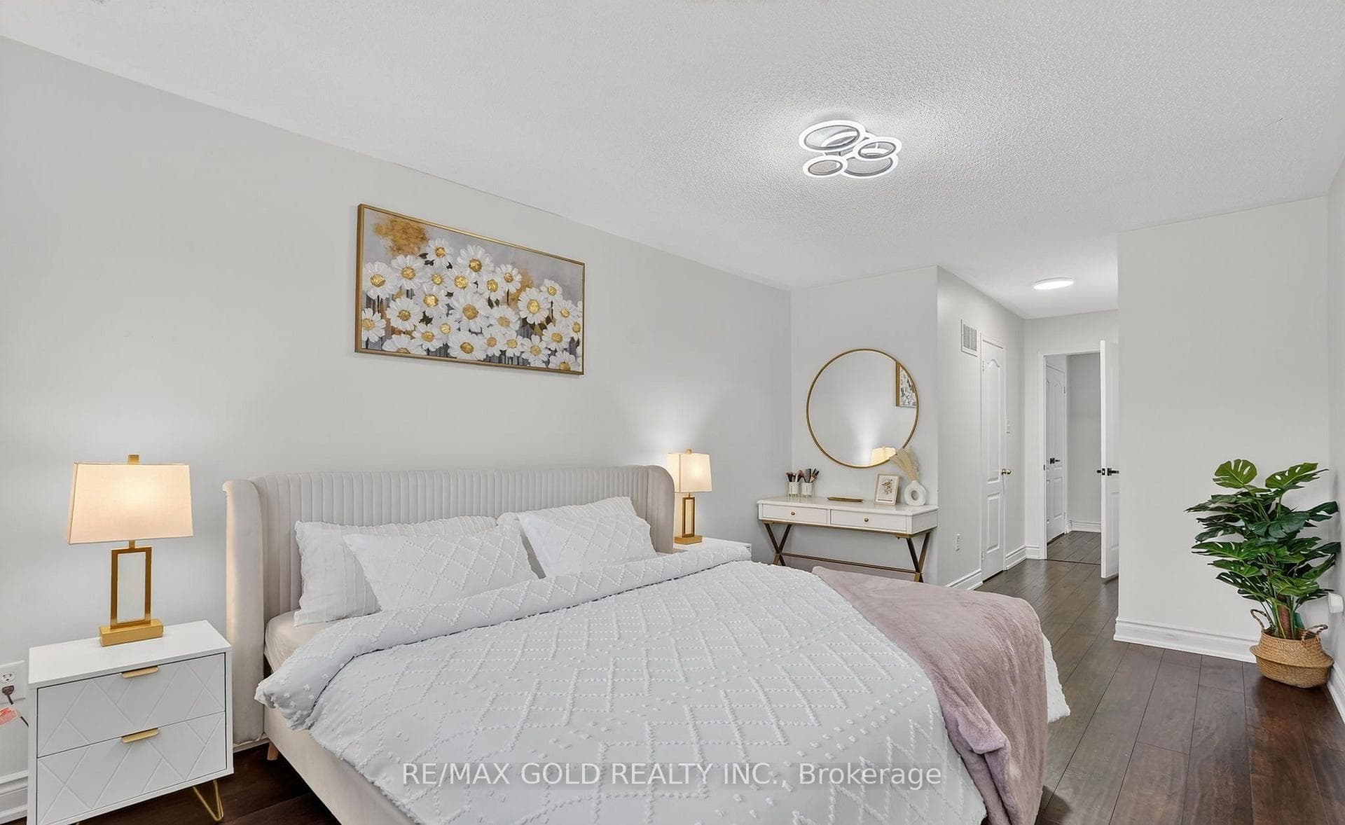 109 Crystal Glen Crescent photo 26
