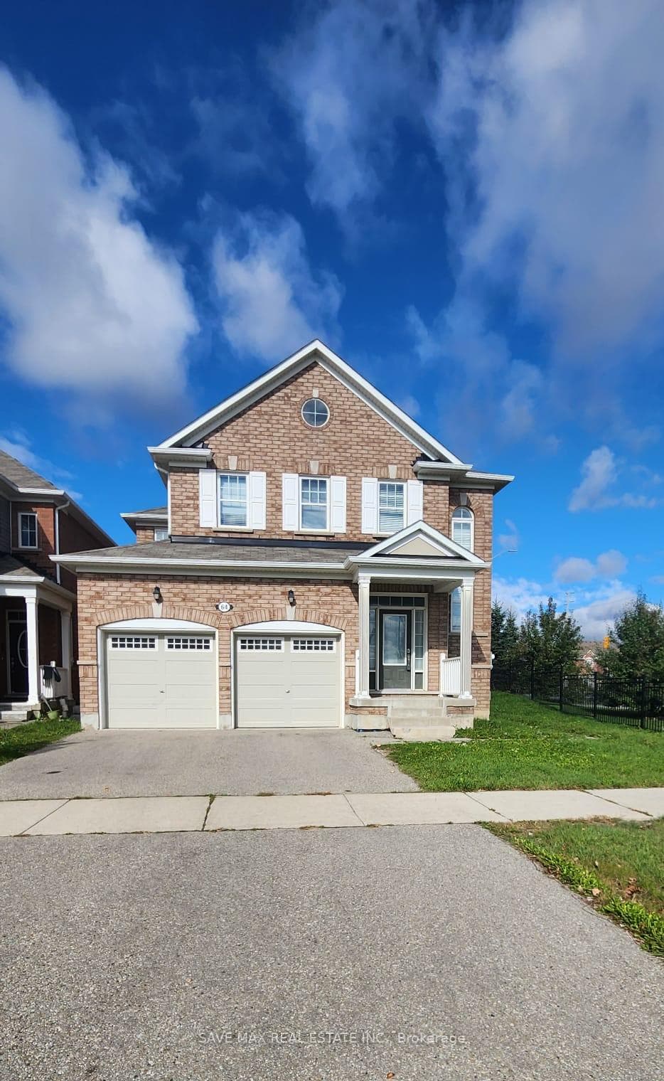 64 Enford Crescent photo 1