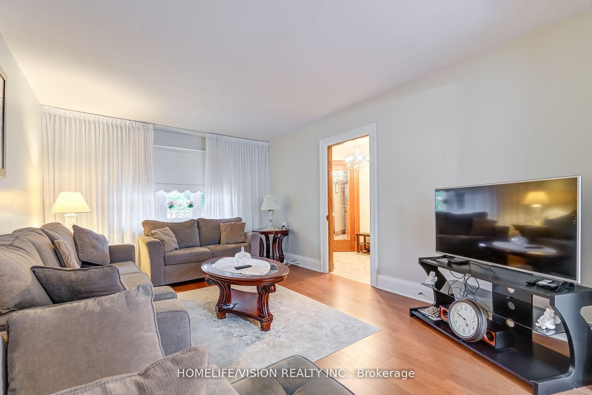 70 Frankdale Avenue photo 4