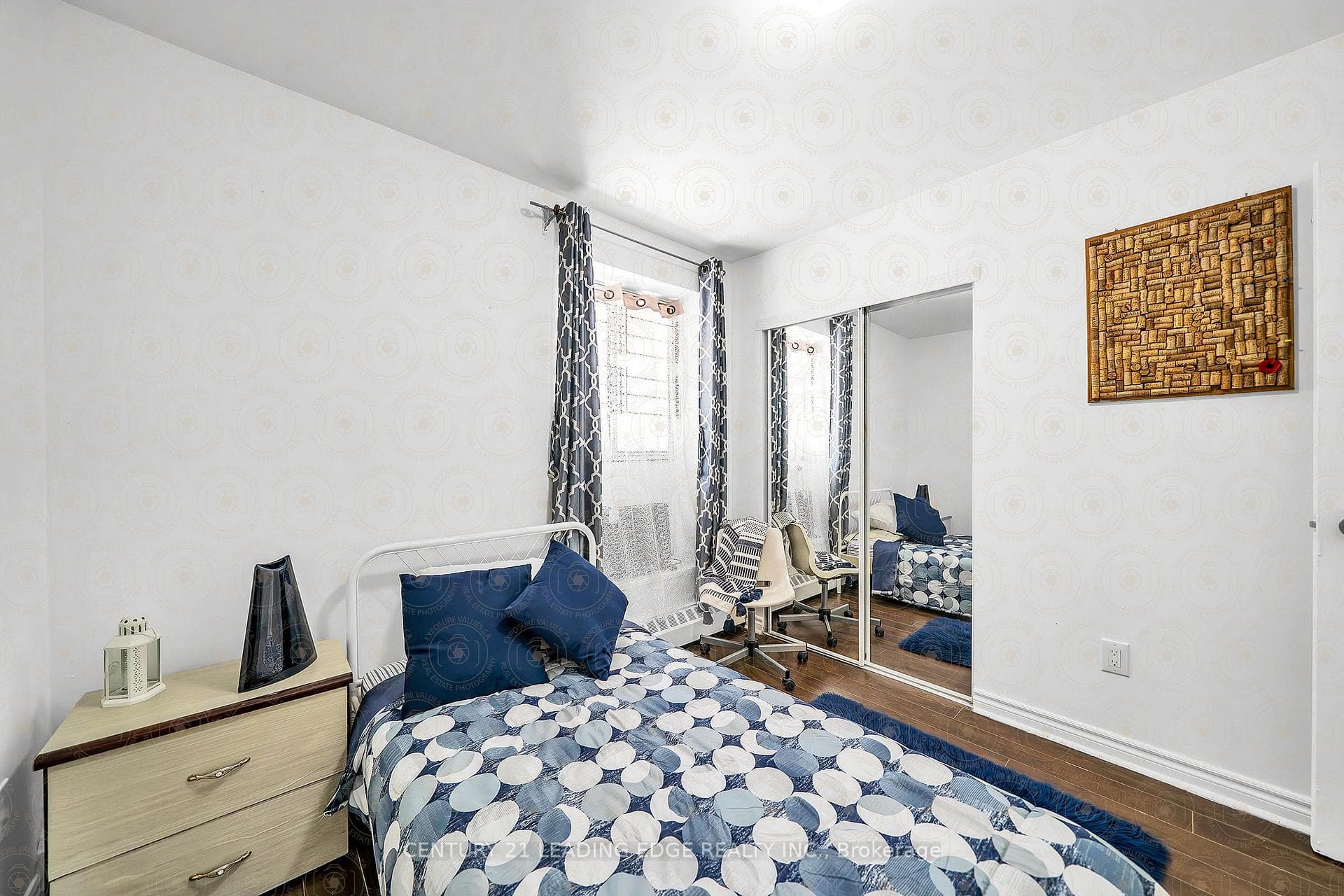 1690 Victoria Park Avenue Unit 102 photo 25