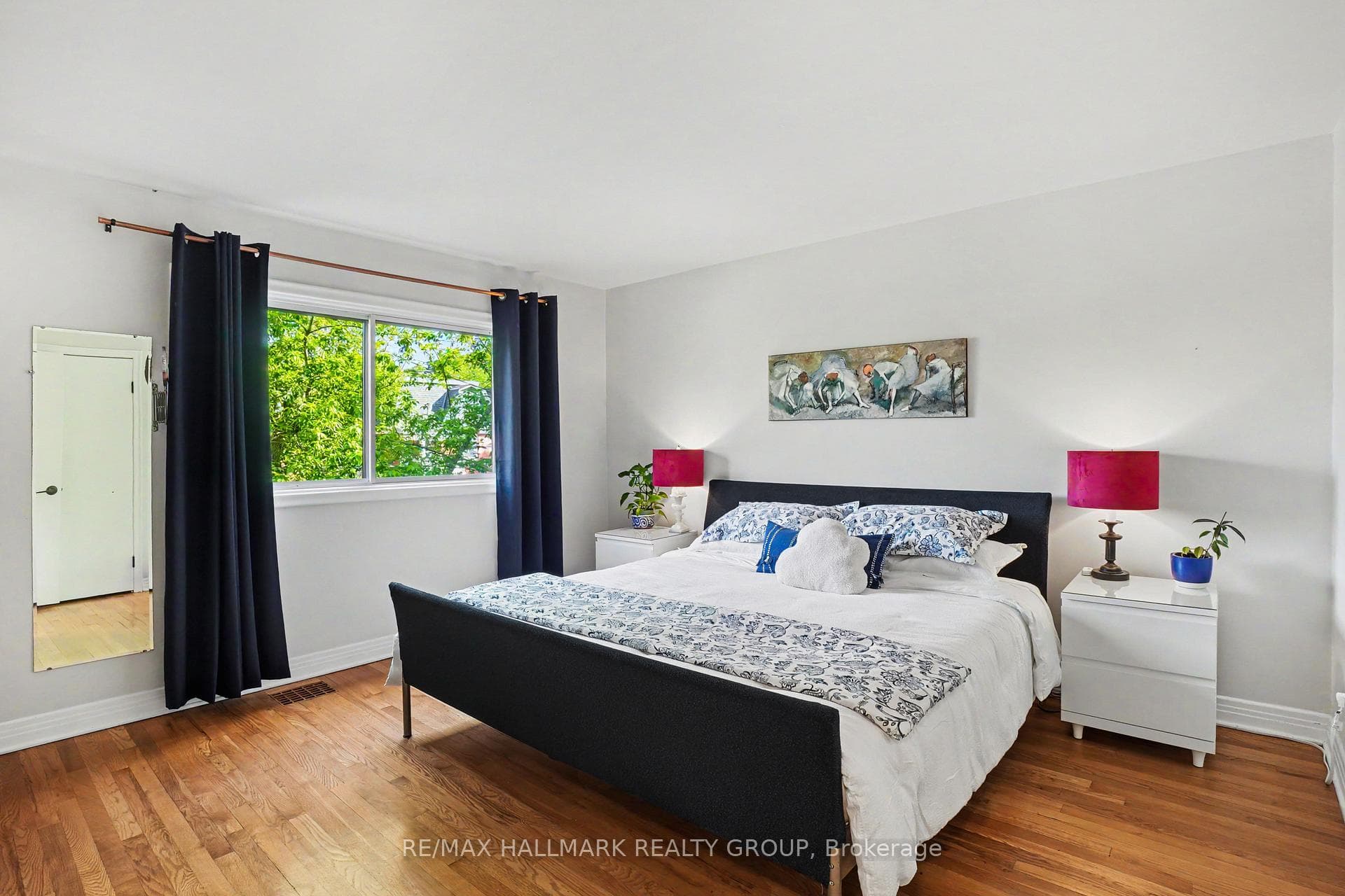 371 Sunnyside Avenue photo 18