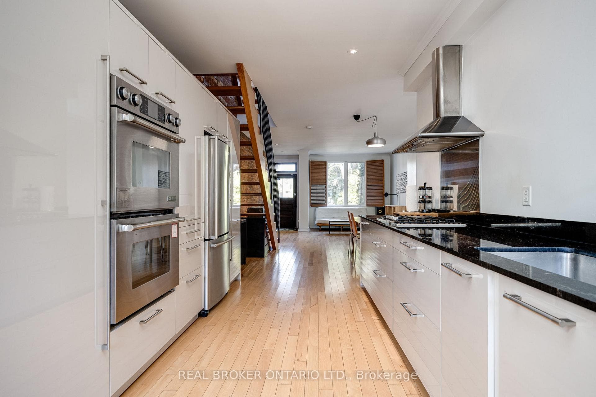 14 Bellwoods Avenue photo 12
