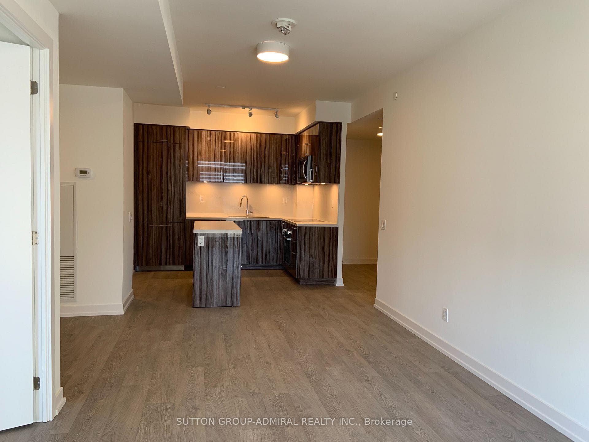 1 Grandview Avenue Unit 2305 photo 4