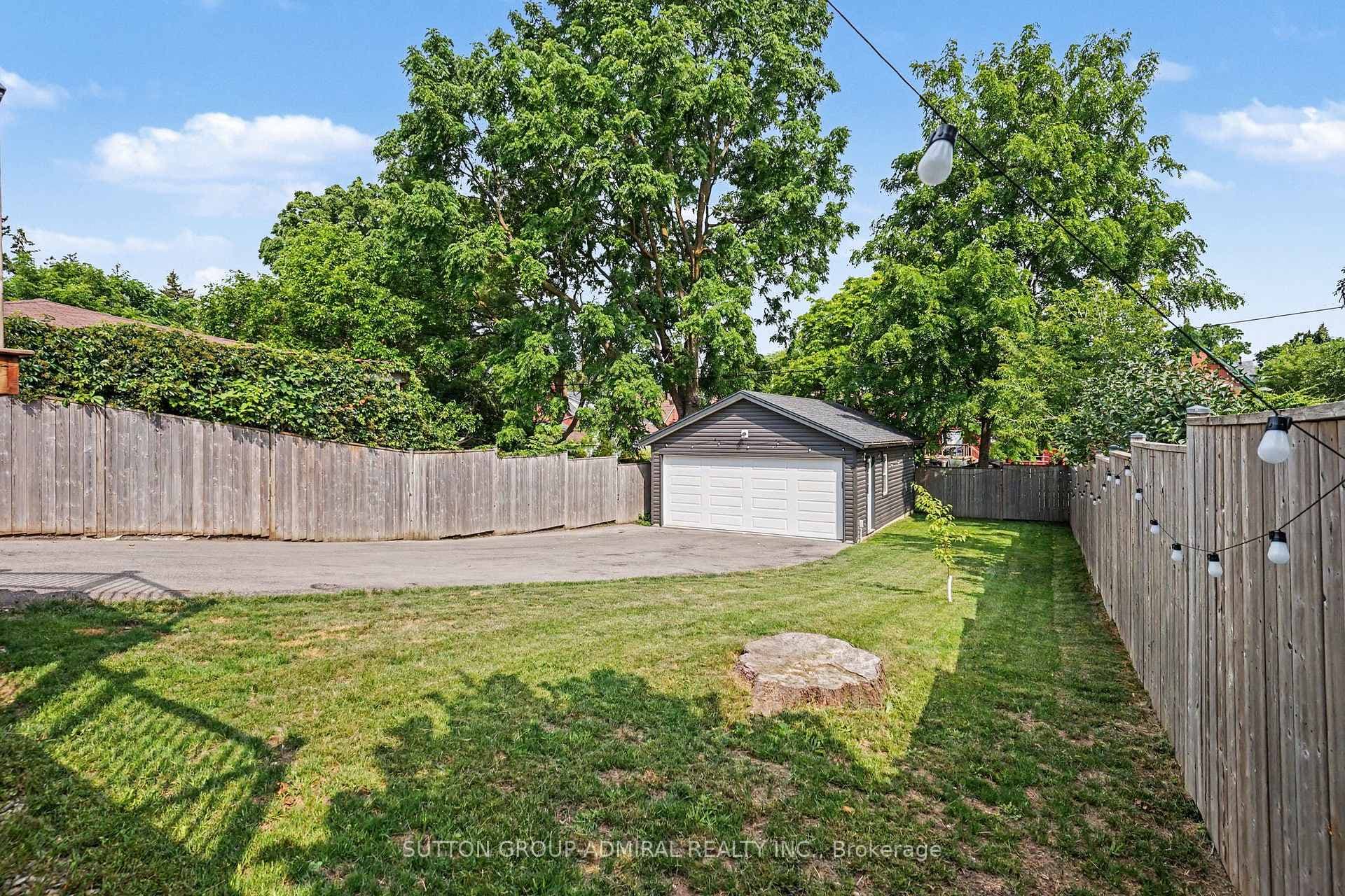 406 Stirling Avenue photo 24