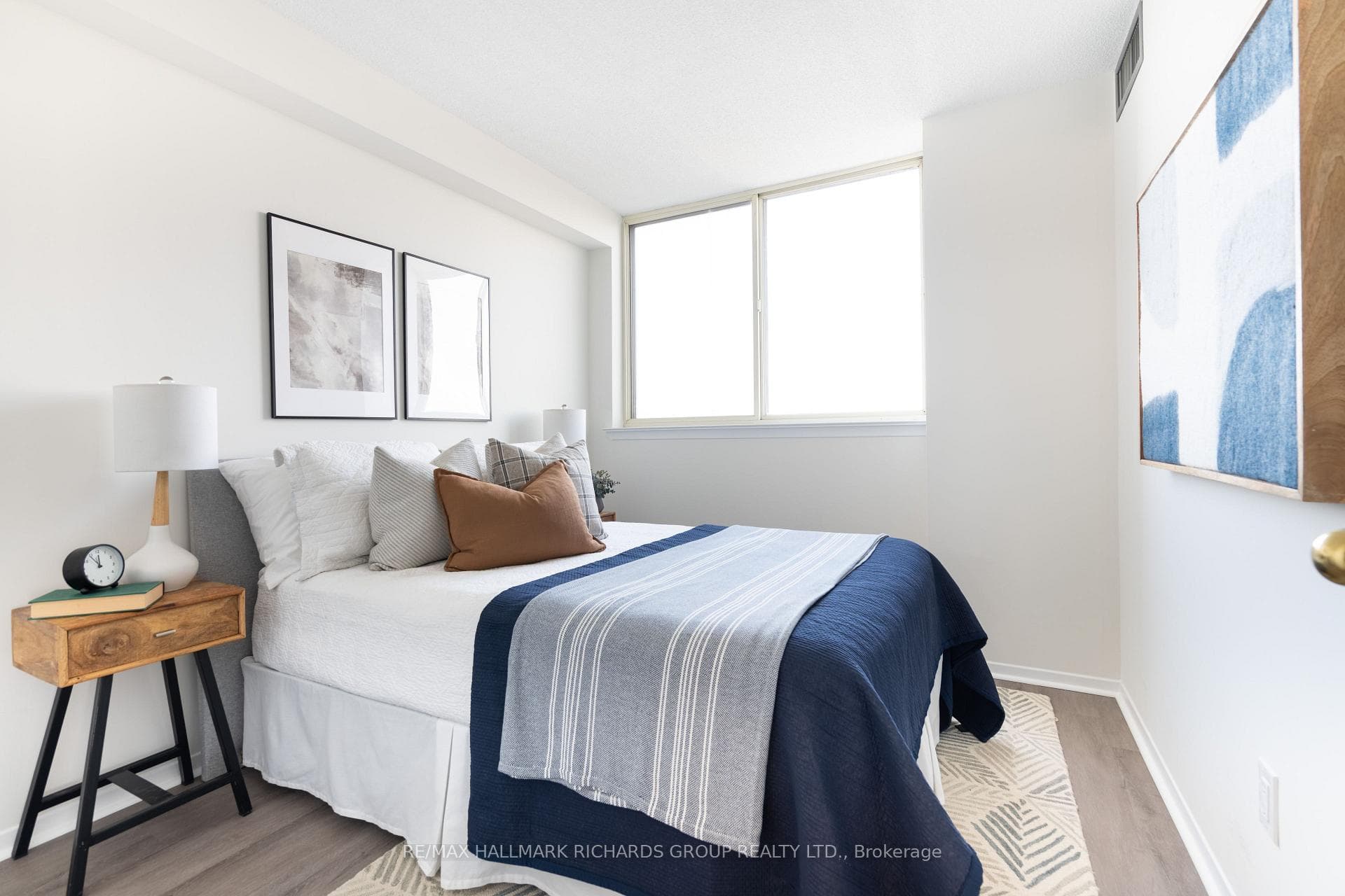 30 Thunder Grove Unit 1811 photo 13