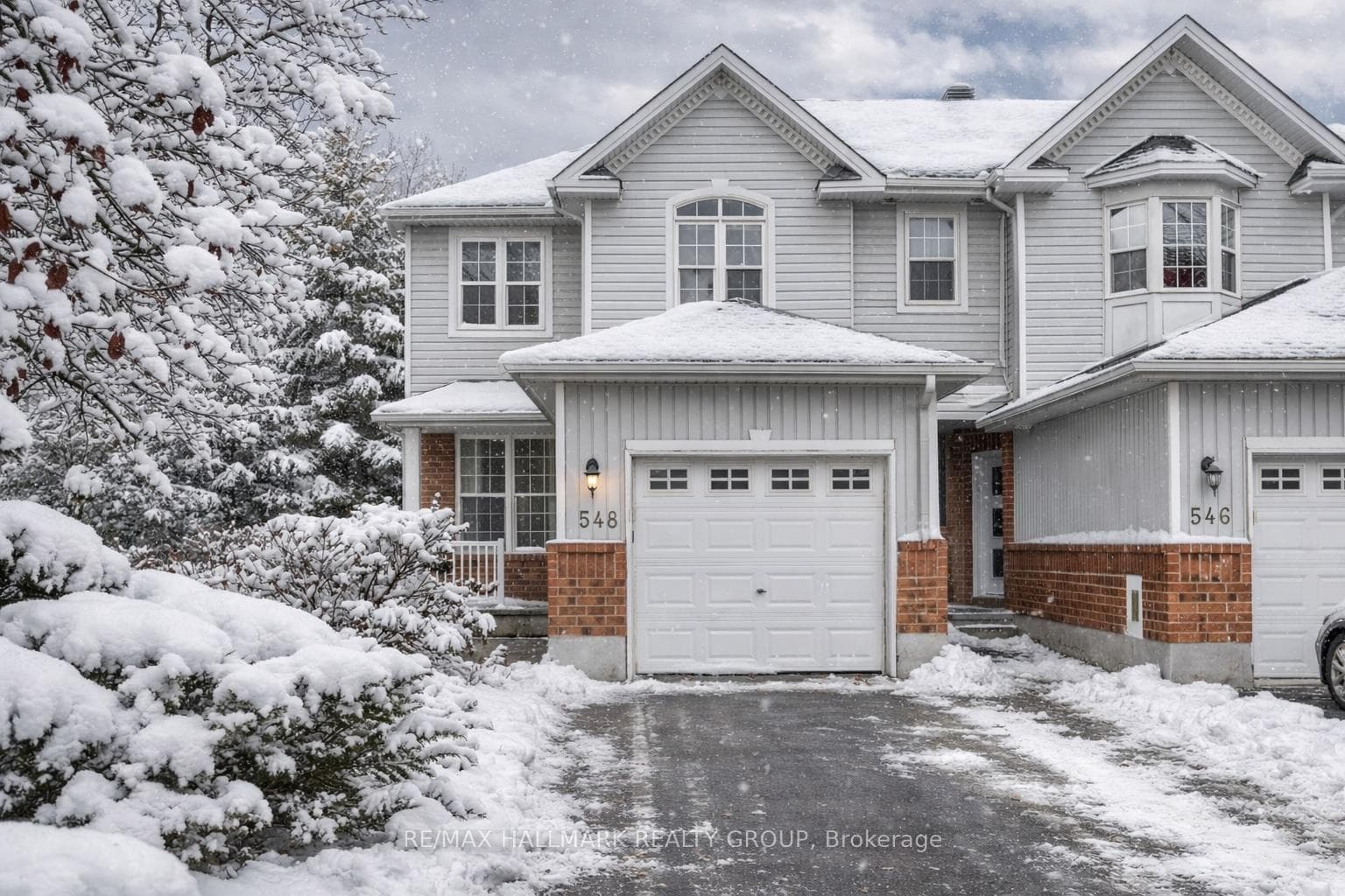 548 ABERFOYLE Circle photo 1