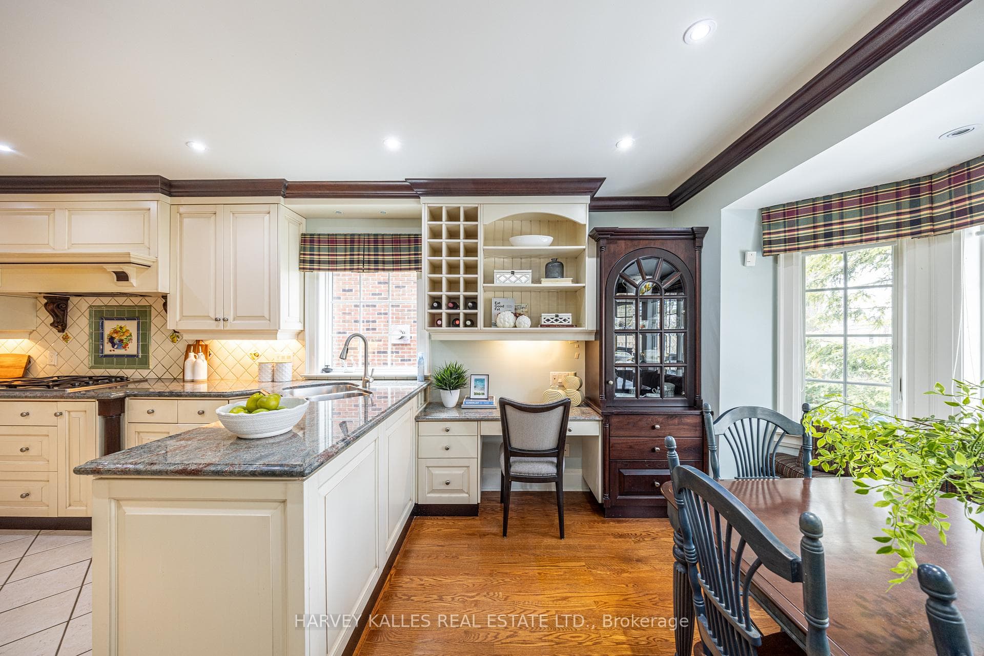 34 Tarlton Road photo 16