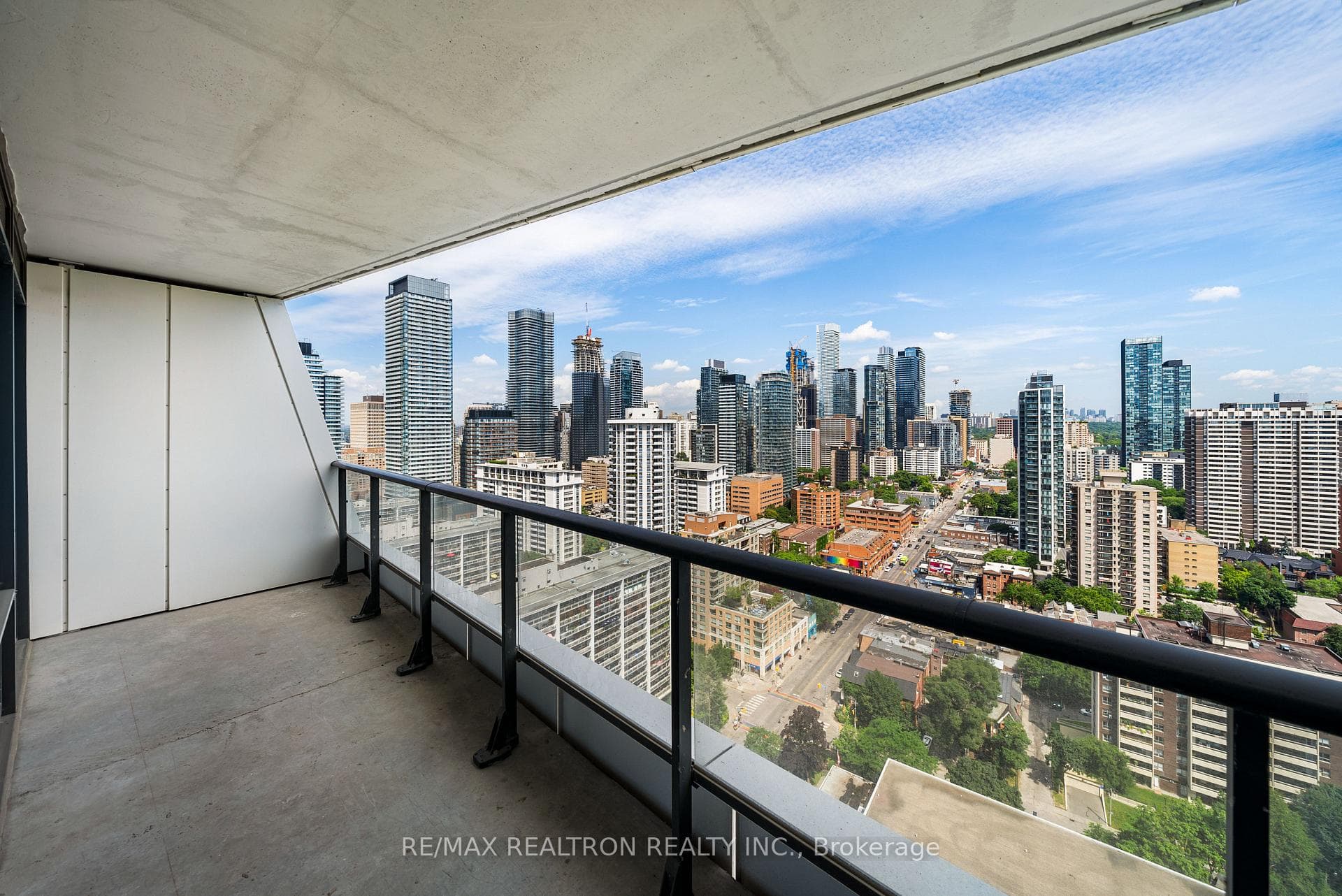 Balcony (North West View) - Stephen Sun (RE/MAX)