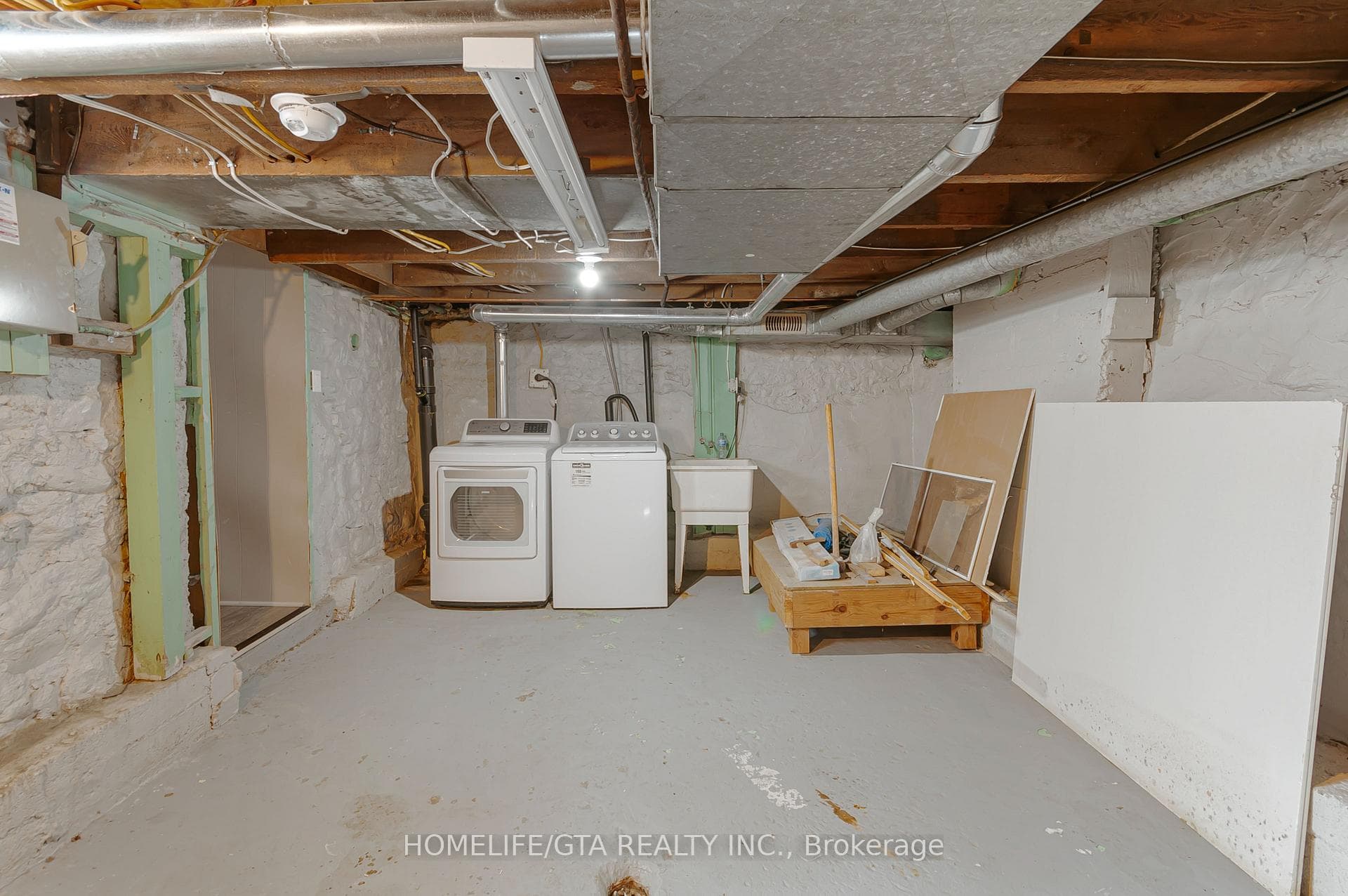 Laundry and Storage Place