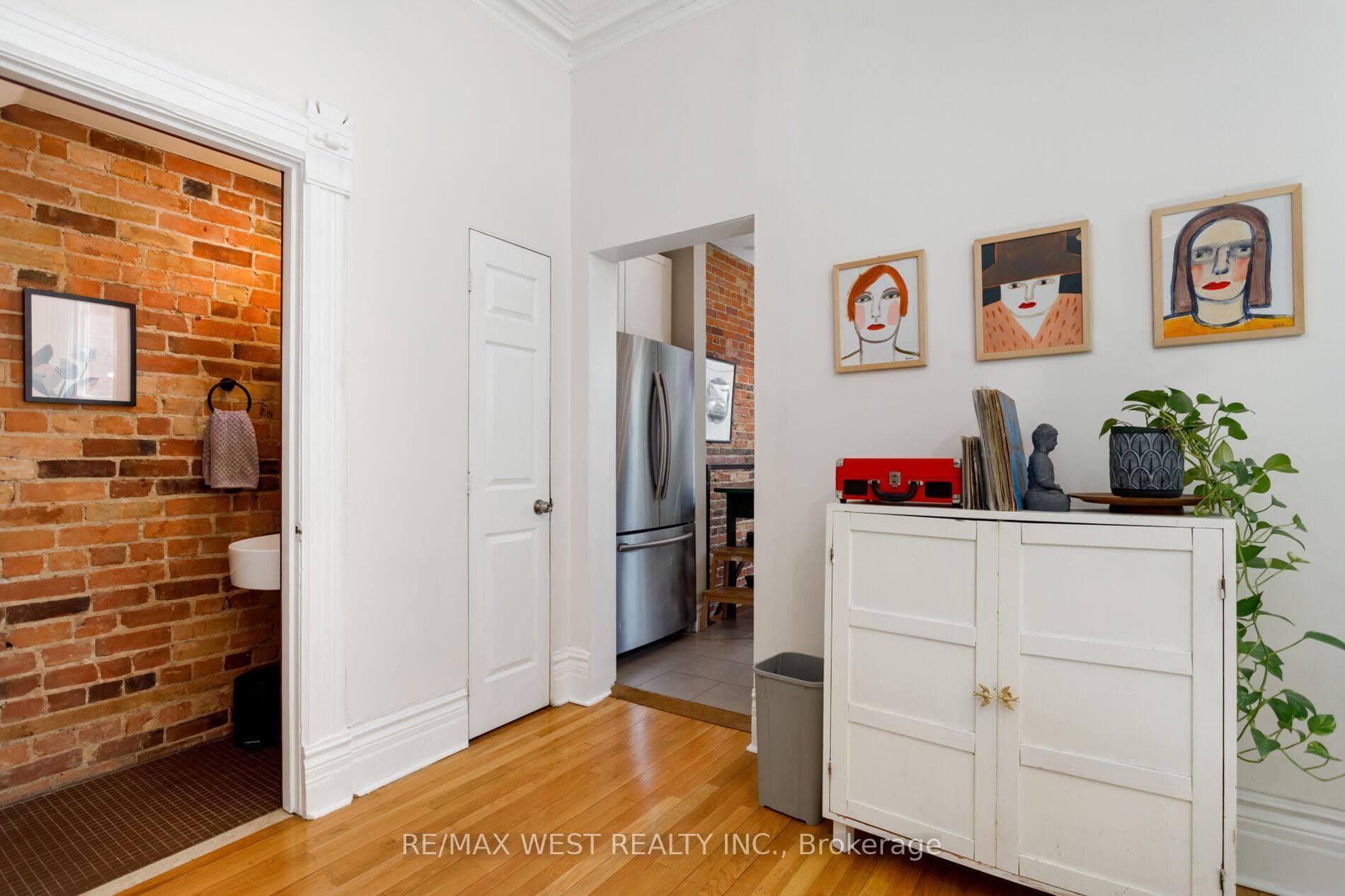 87 Springhurst Avenue photo 33