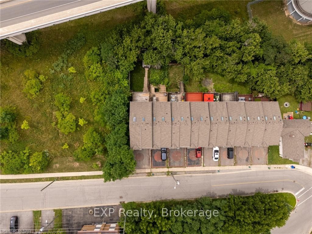 10B HAINER Street photo 41